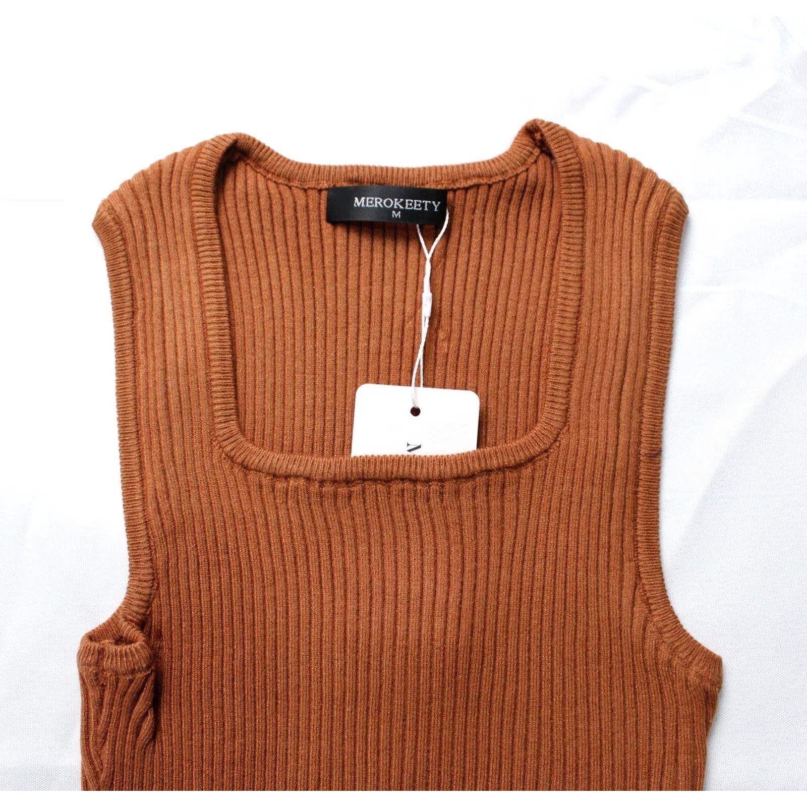 Vintage Merokeety Women's Square Neck Ribbed Knit Basic Tank Top Carmel Medium NWT Size M / US 6-8 / IT 42-44 - 2 Thumbnail