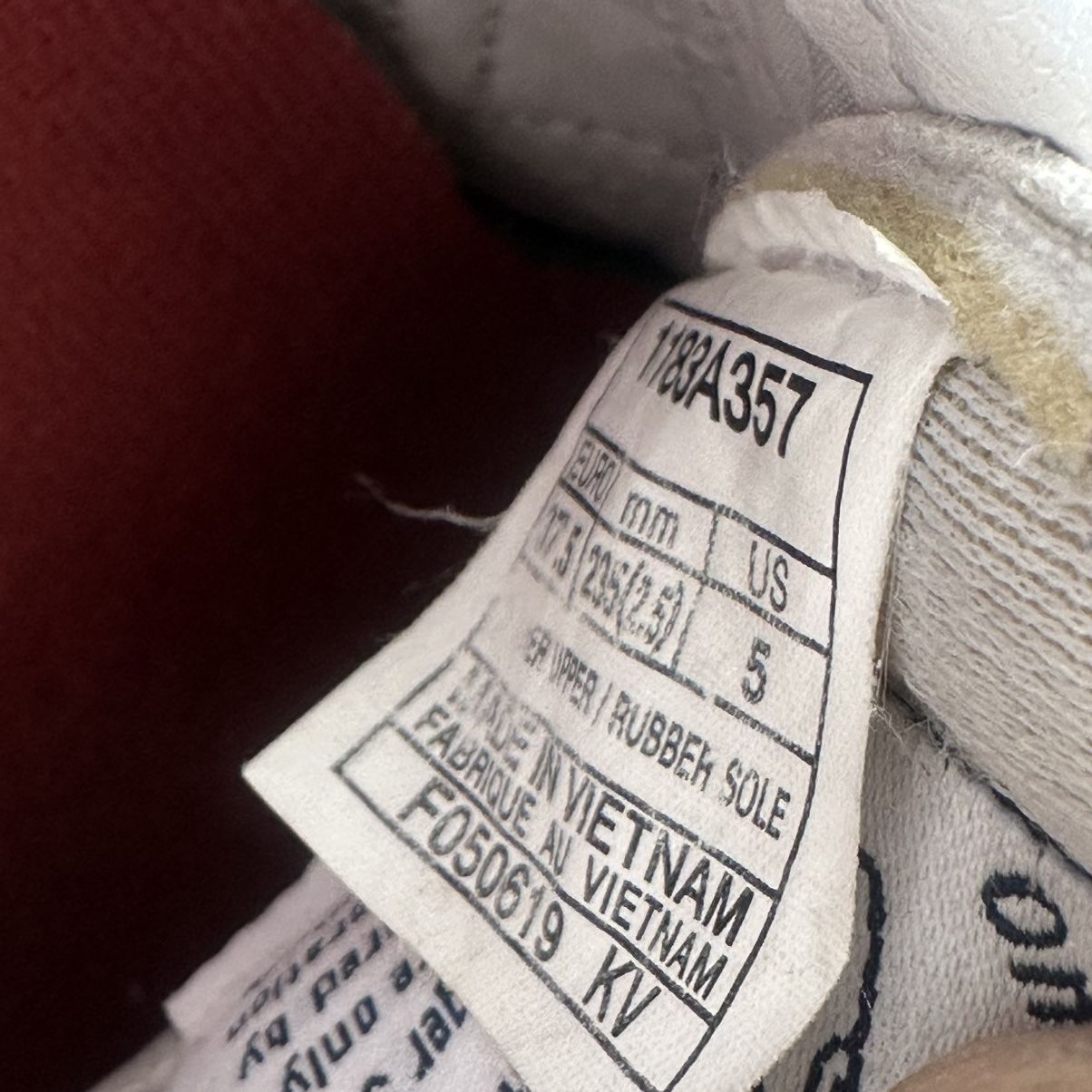 Asics Vintage Asics Tiger Onitsuka White Sneakers Size US 7.5 / IT 37.5 - 7 Thumbnail