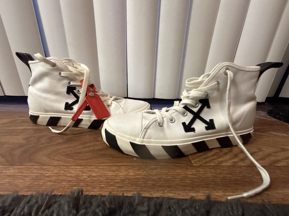 Off-White OFF-WHITE White Vulcanized High Top Shoe Striped bottom Size US 11 / EU 44 - 1 Thumbnail