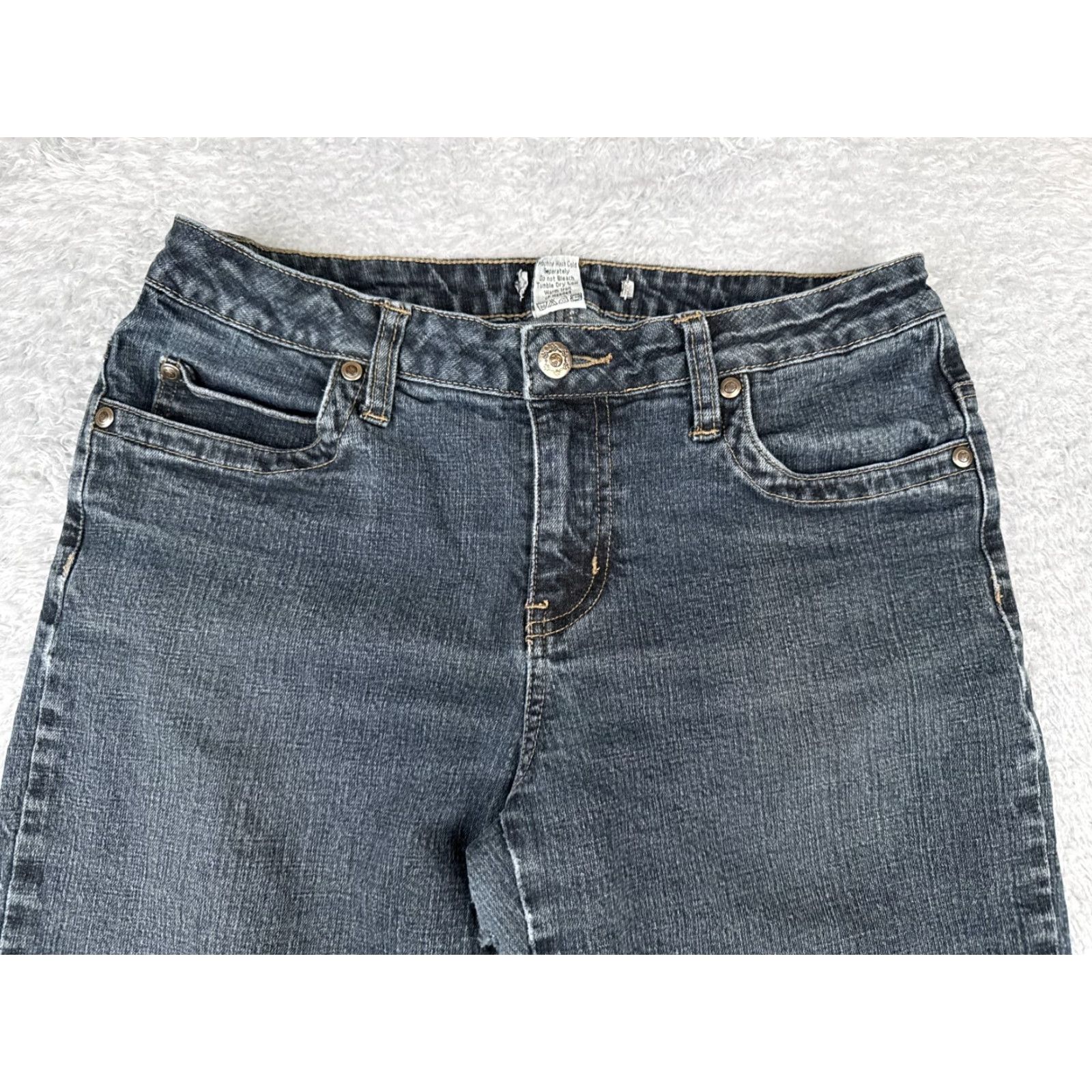 Vintage Cabi Jeans Women 8 Blue Denim Straight Mid Rise Cotton Blend 29x29 Modern Wash 29in Inseam 5-Pocket Design Womens Jeans Autumn Spring Summer Winter Size 30" / US 8 / IT 44 - 4 Thumbnail