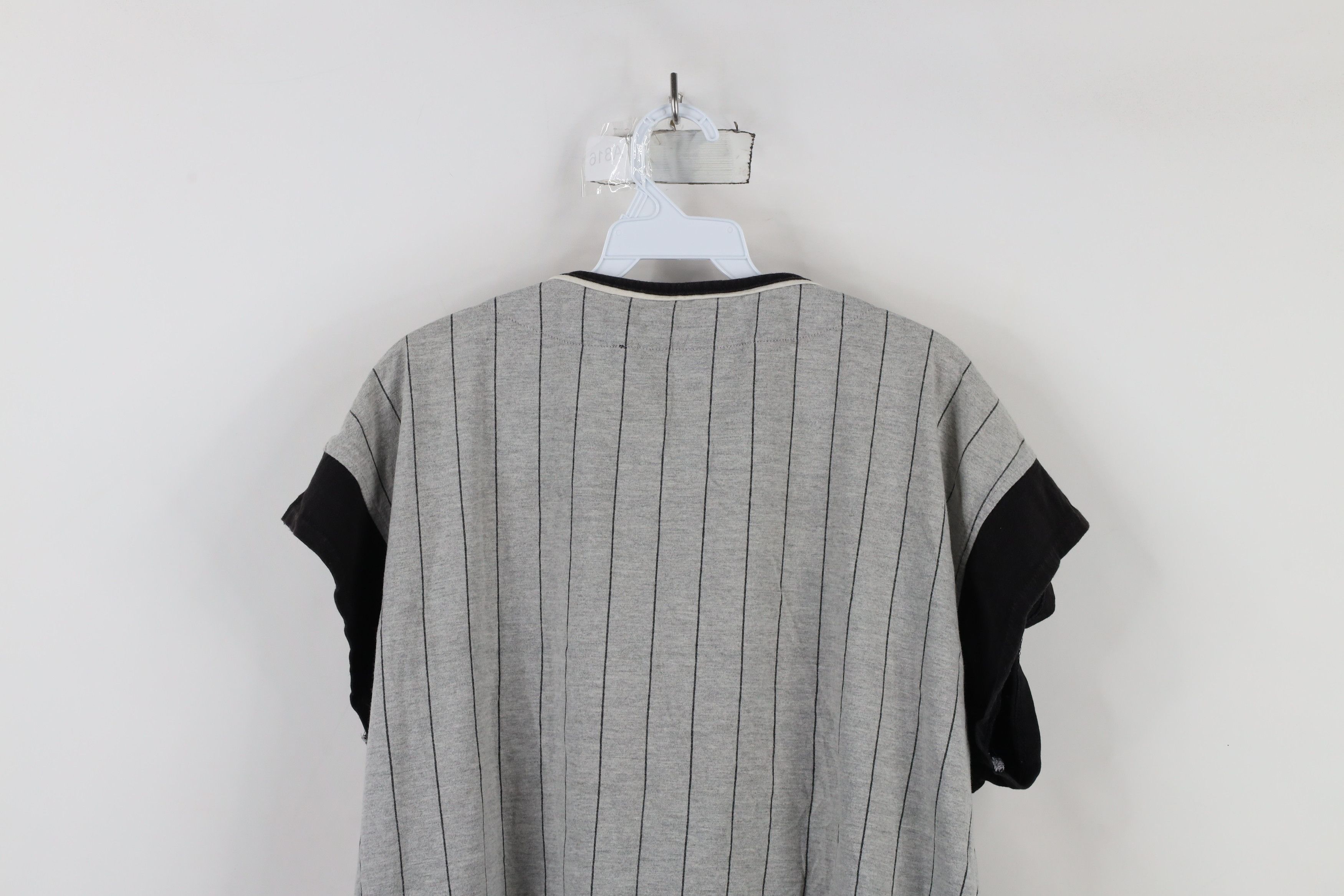 Vintage Vintage 90s Wilson Pinstriped Cap Sleeve Baseball Jersey Size US L / EU 52-54 / 3 - 11 Thumbnail