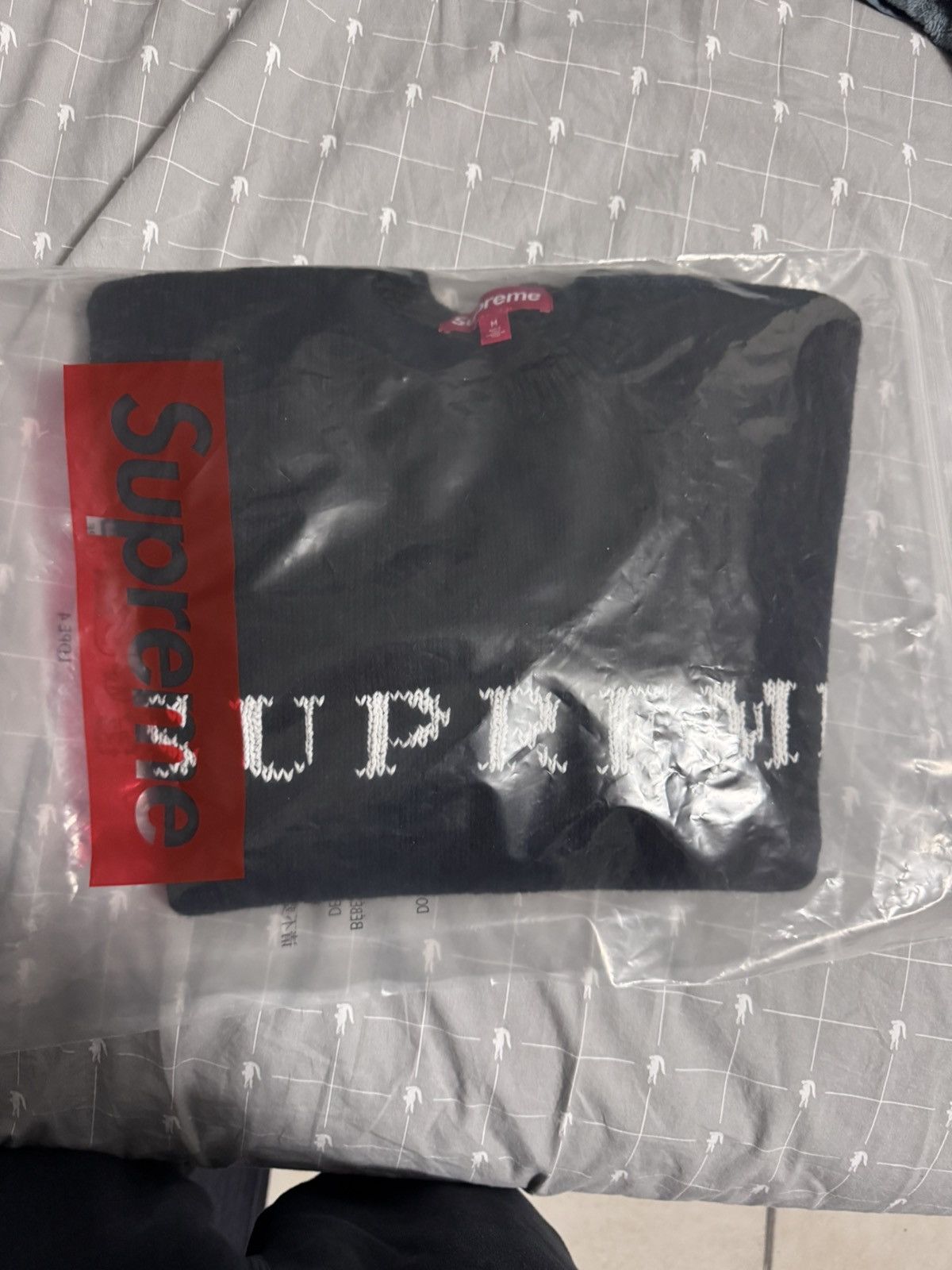 Supreme Supreme - Contrast Logo Sweater Size US M / EU 48-50 / 2 - 1 Thumbnail