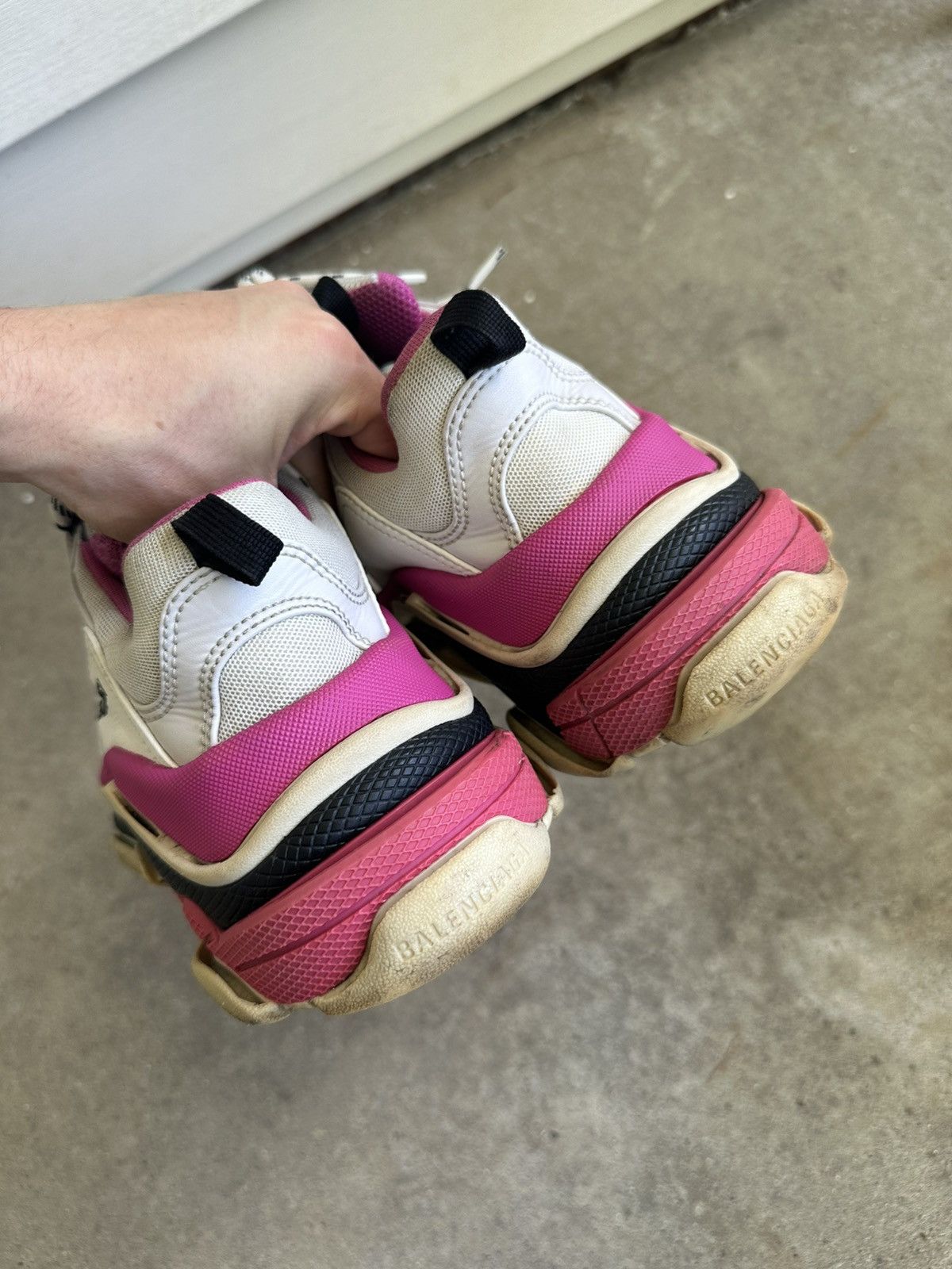 Balenciaga Balenciaga Triple S size 8 Size US 8 / EU 41 - 4 Thumbnail