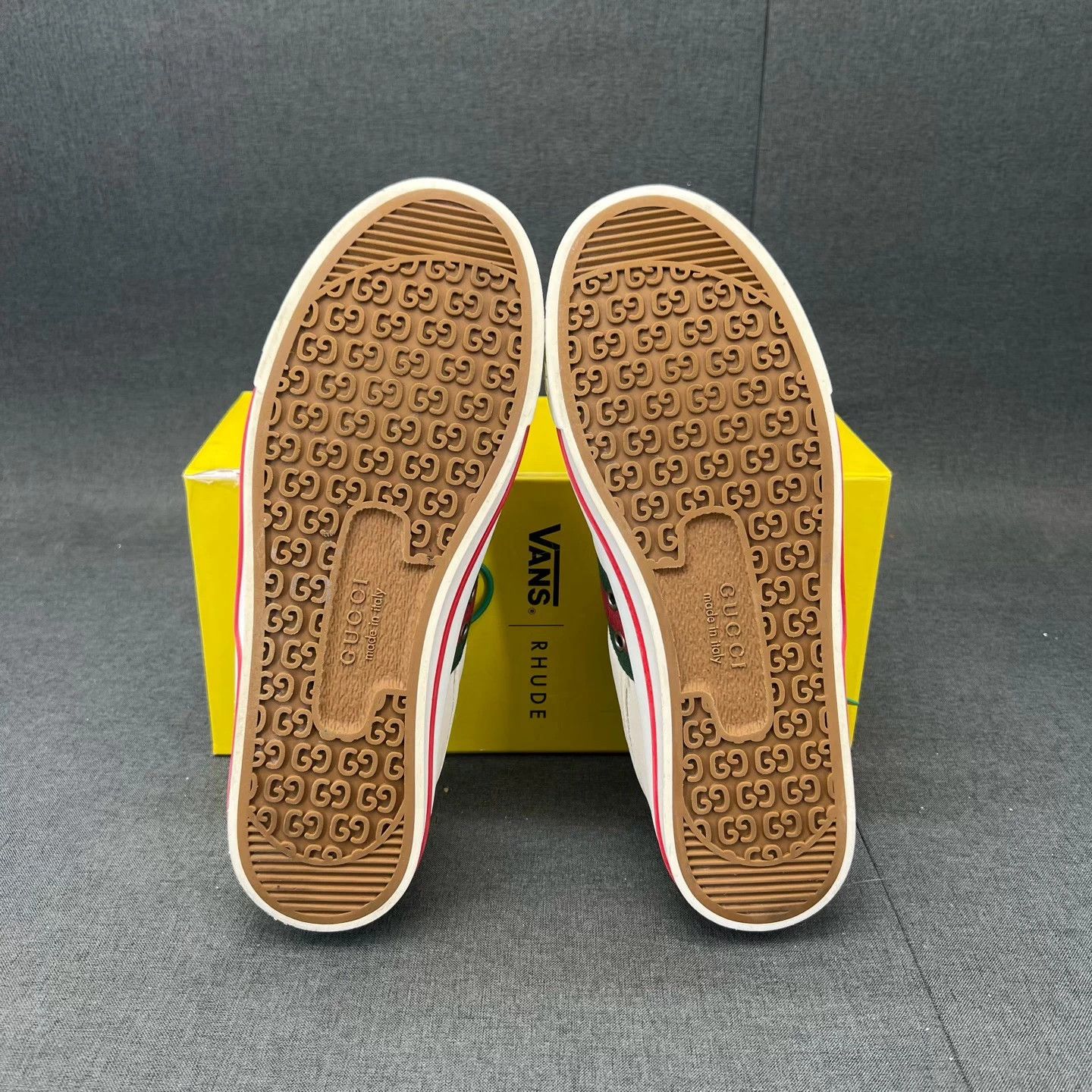 Gucci Gucci 1977 White 7 Mint Size US 7 / EU 40 - 6 Thumbnail