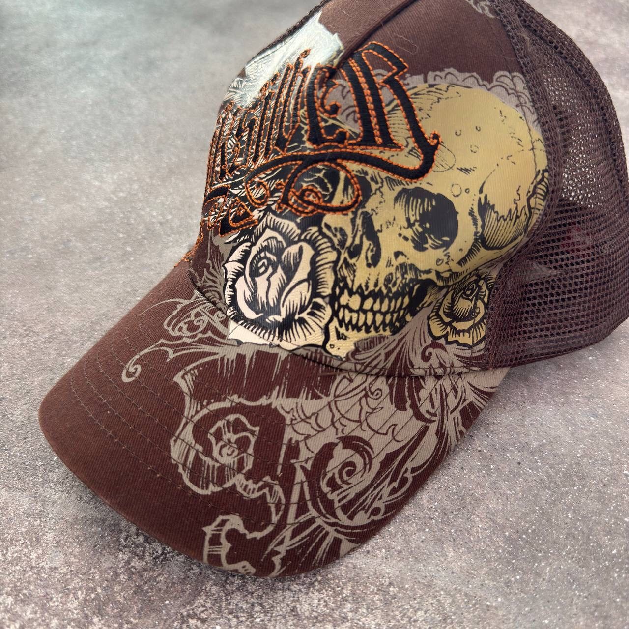 If Six Was Nine × Quiksilver Quiksilver Vintage Y2K Skull & Roses Mesh Trucker Cap Size ONE SIZE - 3 Thumbnail