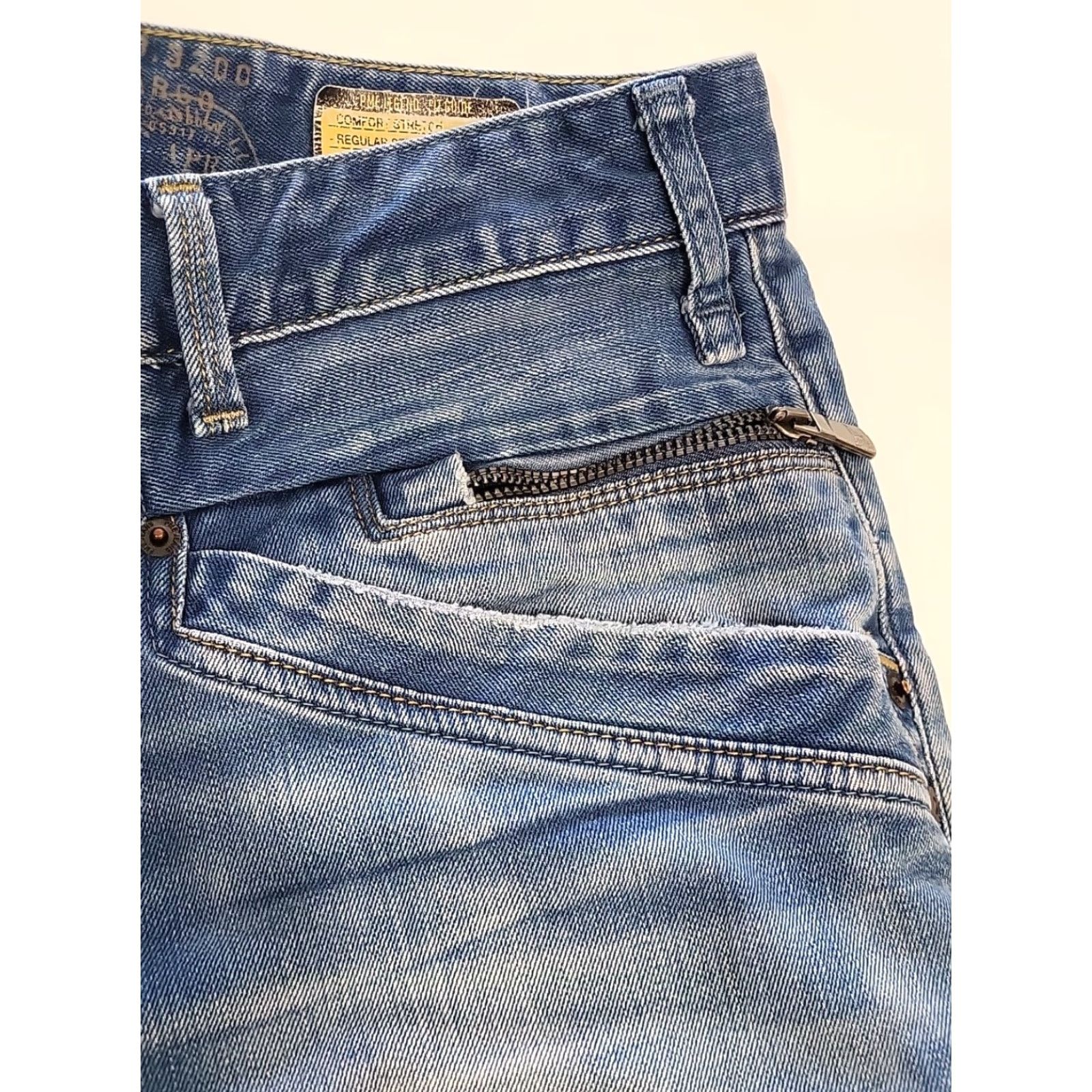 Vintage PME Legend Bare Metal Jeans Button Fly Blue Denim 38x34 Men Regular Straight 6-Pocket Whiskering Size US 38 / EU 54 - 7 Thumbnail