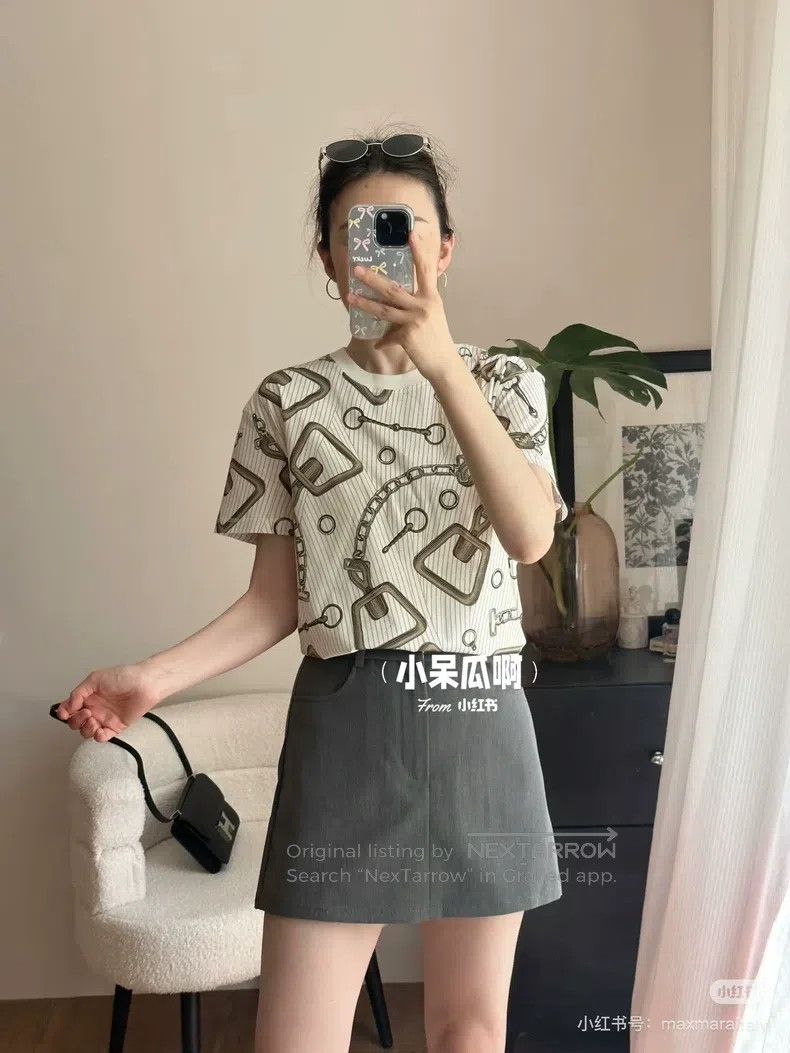 Other Hermes Classic Beige Short-Sleeve T-Shirt with Lock Closur Size XS / US 0-2 / IT 36-38 - 6 Thumbnail