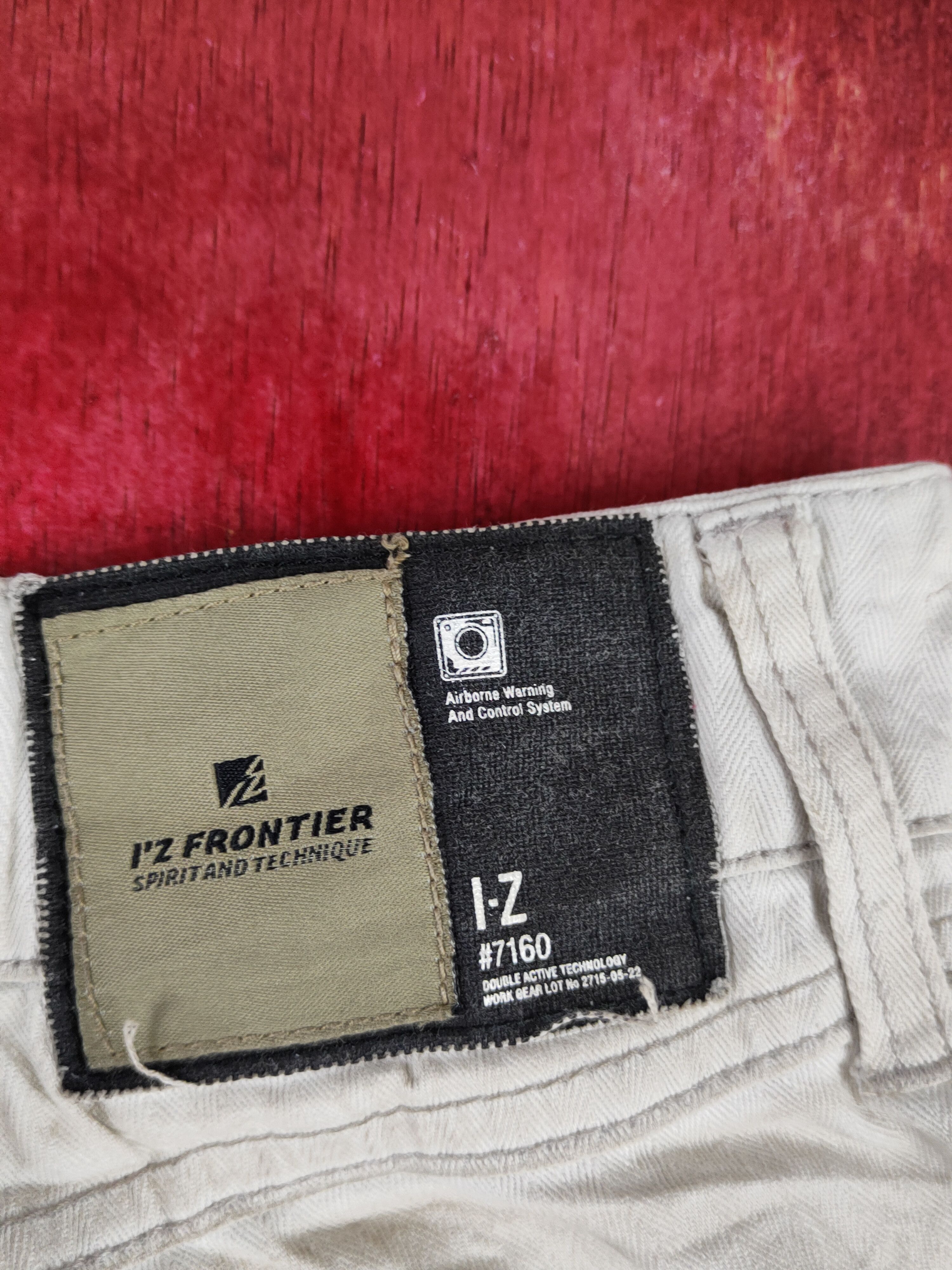 Japanese Brand I'z Frontier White Multipocket Tactical Cargo Pants #S1292 Size US 33 - 12 Thumbnail