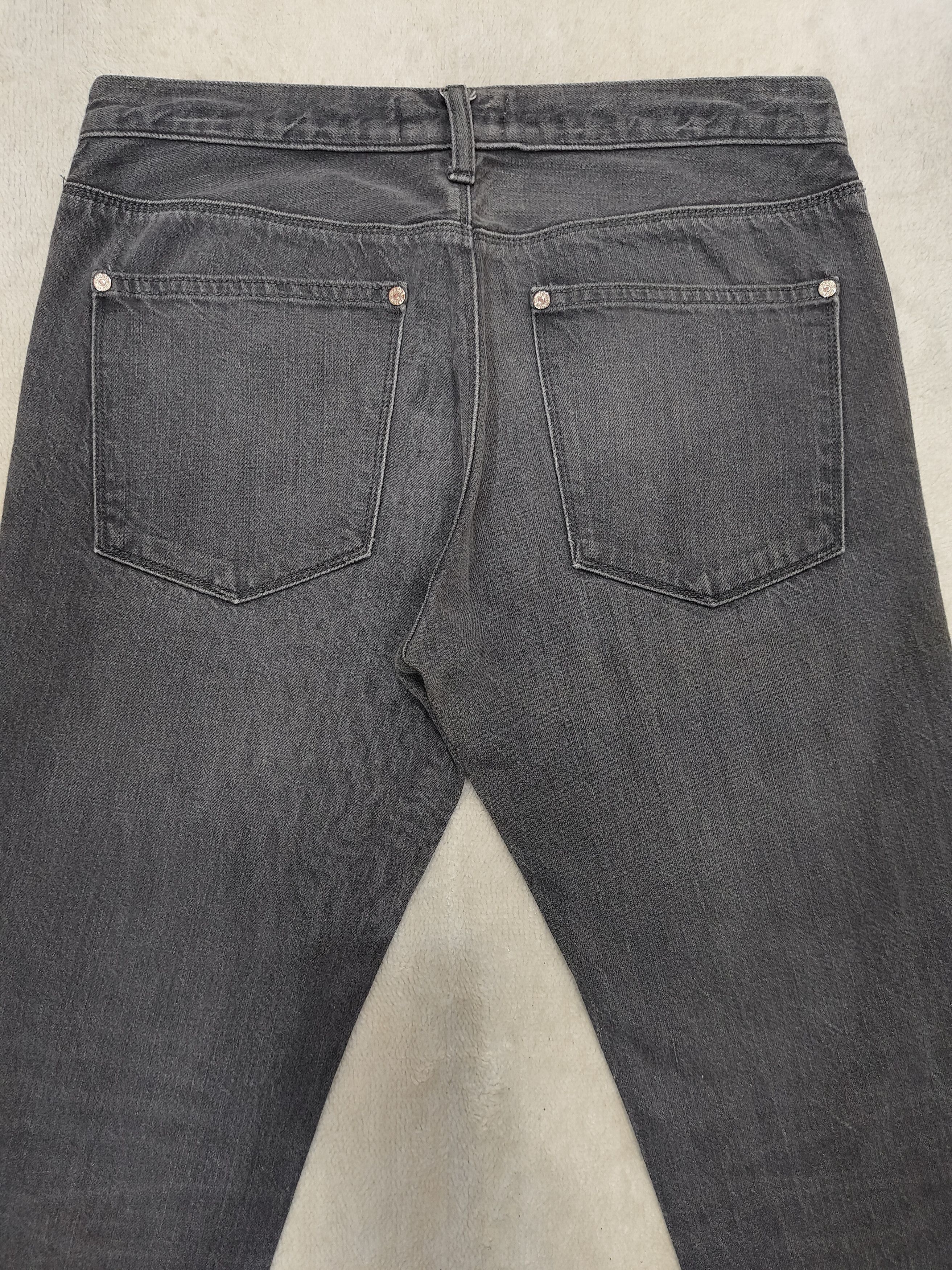 Acne Studios Acne Studios- Light Washed Raw Hem Cropped Jeans Size US 32 / EU 48 - 5 Thumbnail