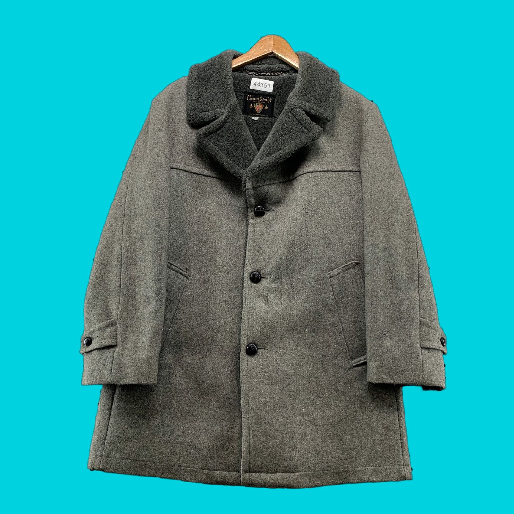 Vintage VINTAGE Casualcraft Wool Button Overcoat Mens Size 40 Gray Winter Heavyweight Coat USA Wool Tweed Long Coat Men 40 Mens Size US XXS / EU 40 - 1 Thumbnail