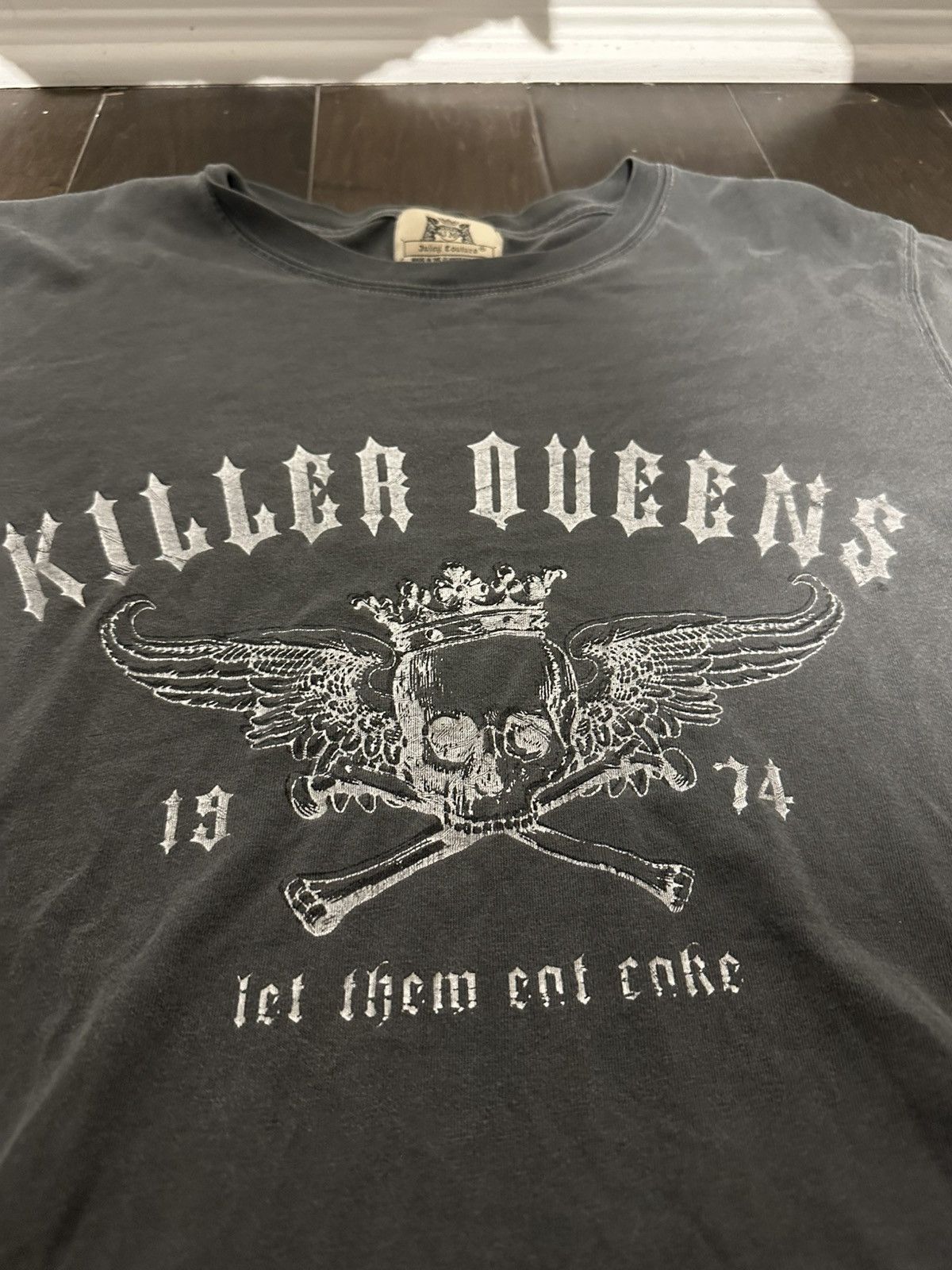 Juicy Couture Jeans × Vintage JUICY COUTURE killer queen XL T Shirt Tee Size US XL / EU 56 / 4 - 2 Thumbnail