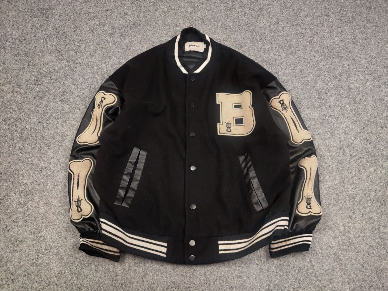 Vintage Vintage Bones Japan Skeleton Letterman Varsity Bomber Jacket Size US M / EU 48-50 / 2 - 3 Thumbnail