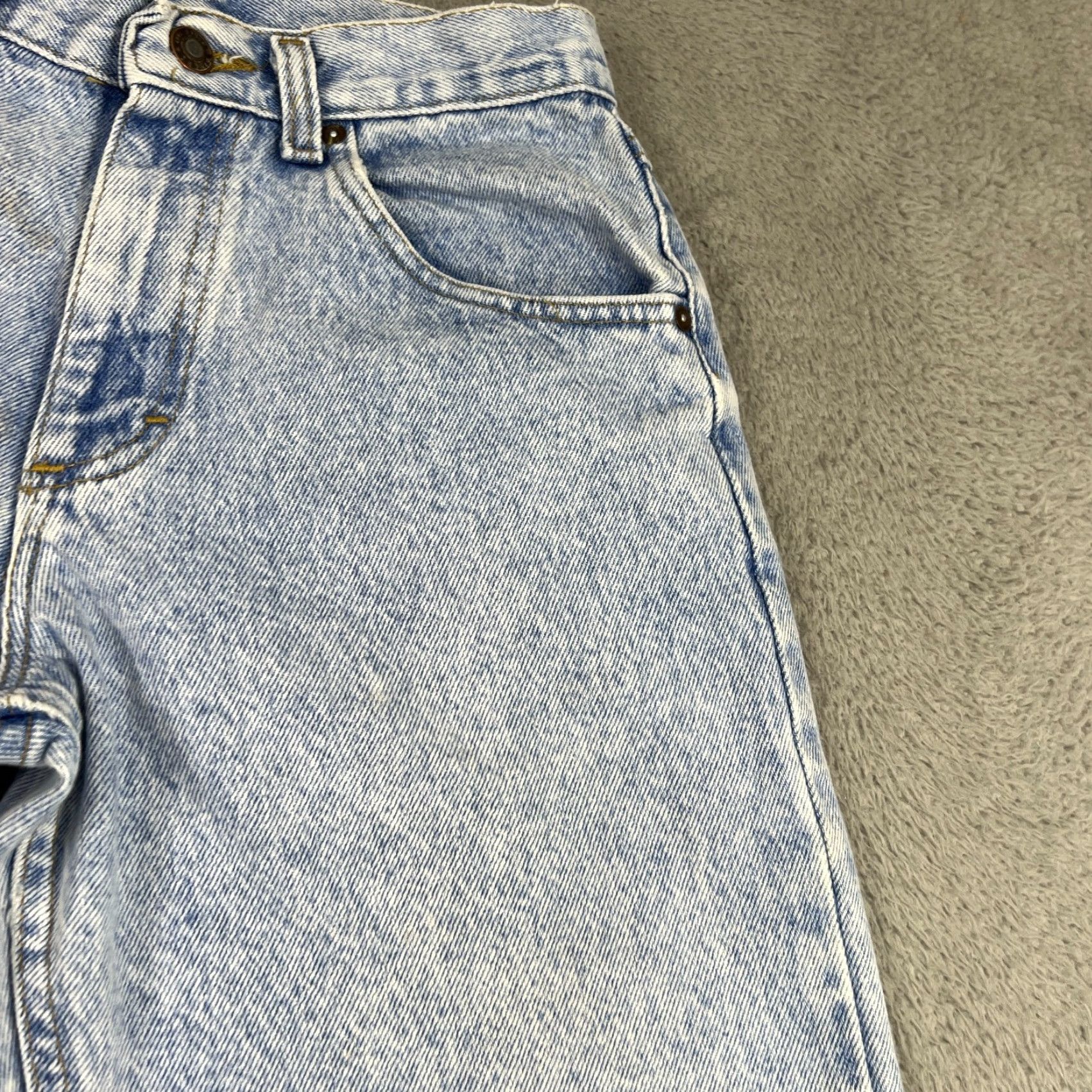 Lee VINTAGE Lee Jeans Stone Wash Distressed 28x32 Unisex Adults Blue 80s 90s USA Mens Womens Size 28" / US 6 / IT 42 - 6 Thumbnail