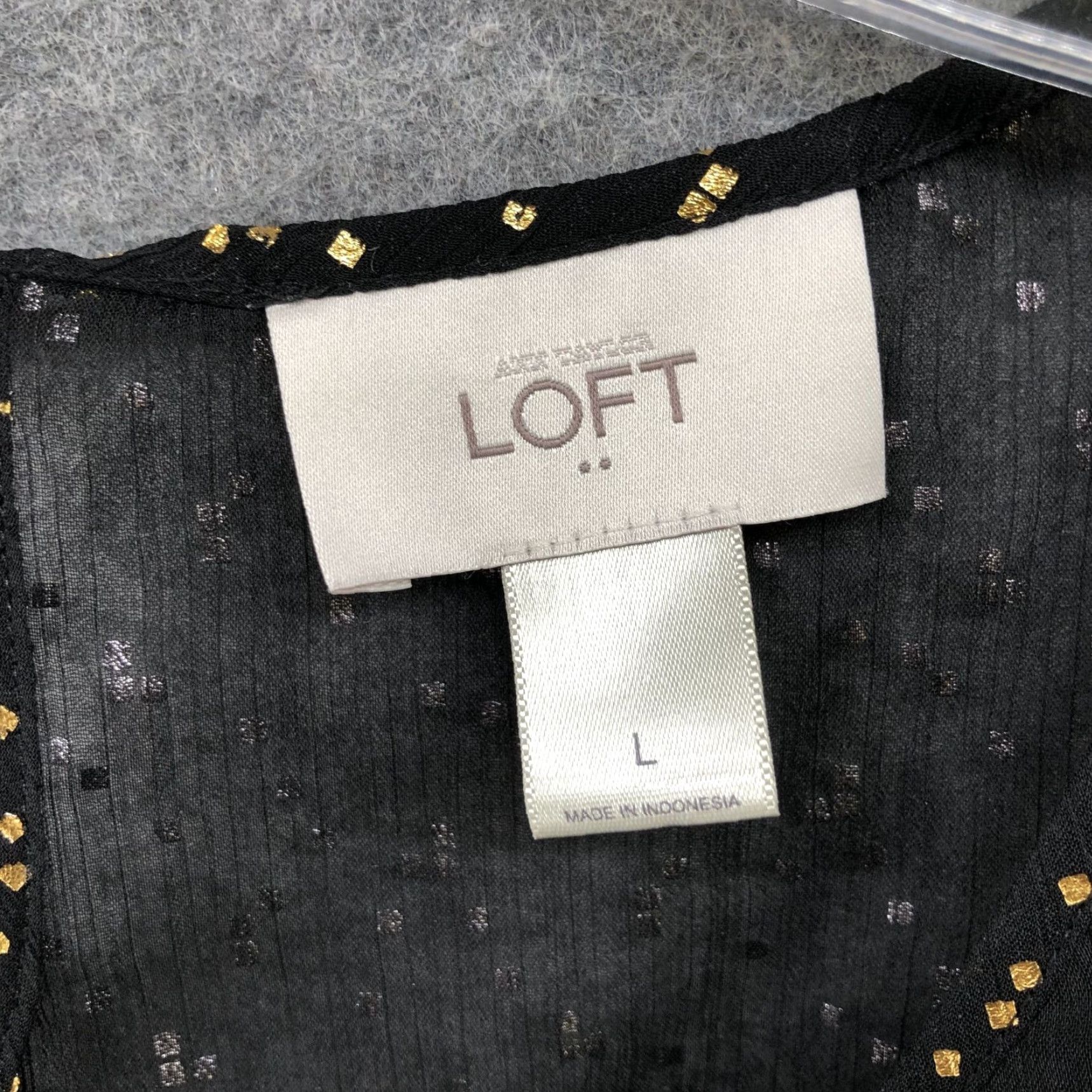 Loft LOFT Blouse Women L Black Gold Dot Chiffon Sleeveless Crewneck Poly blend Sheer Pleated Tank Top Modal Polka Dot Size L / US 10 / IT 46 - 5 Thumbnail