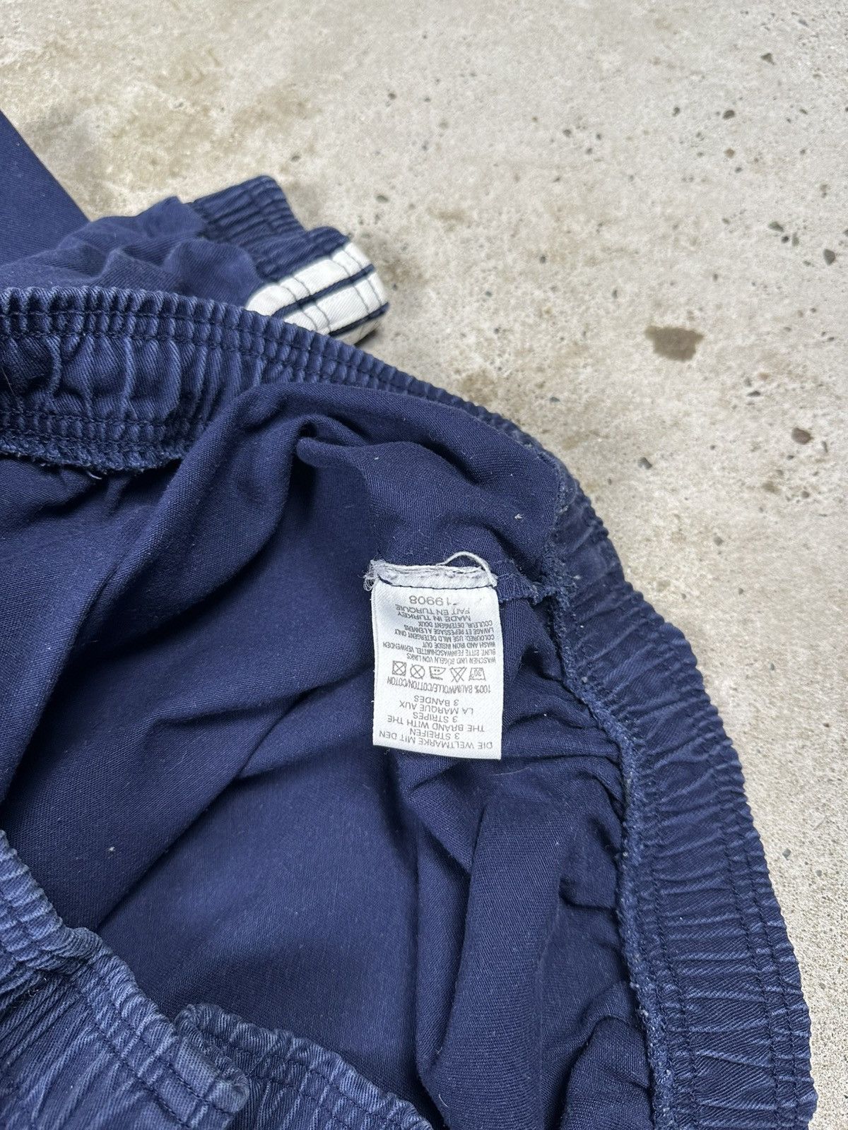 Adidas Vintage 90s Adidas Boxy Training Top Light Jacket Big Logo Size US XL / EU 56 / 4 - 8 Thumbnail