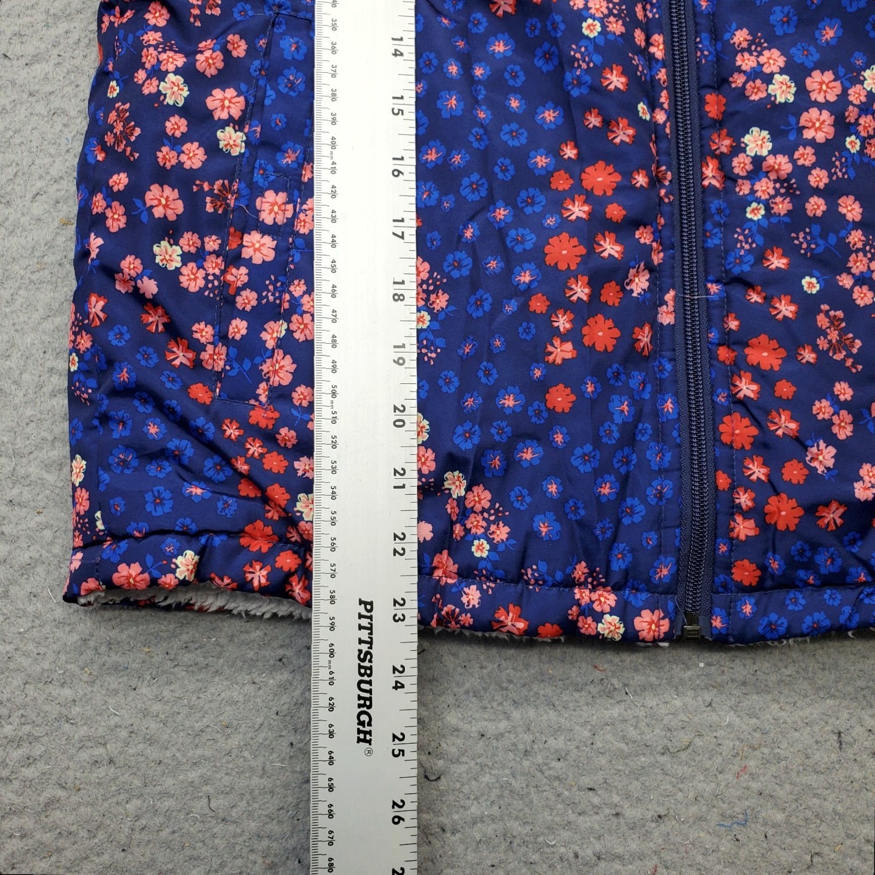 Buffalo David Bitton Buffalo David Bitton Reversible Vest Womens L Multicolor Floral Sherpa Lined Zip Up Vest Size L / US 10 / IT 46 - 3 Thumbnail