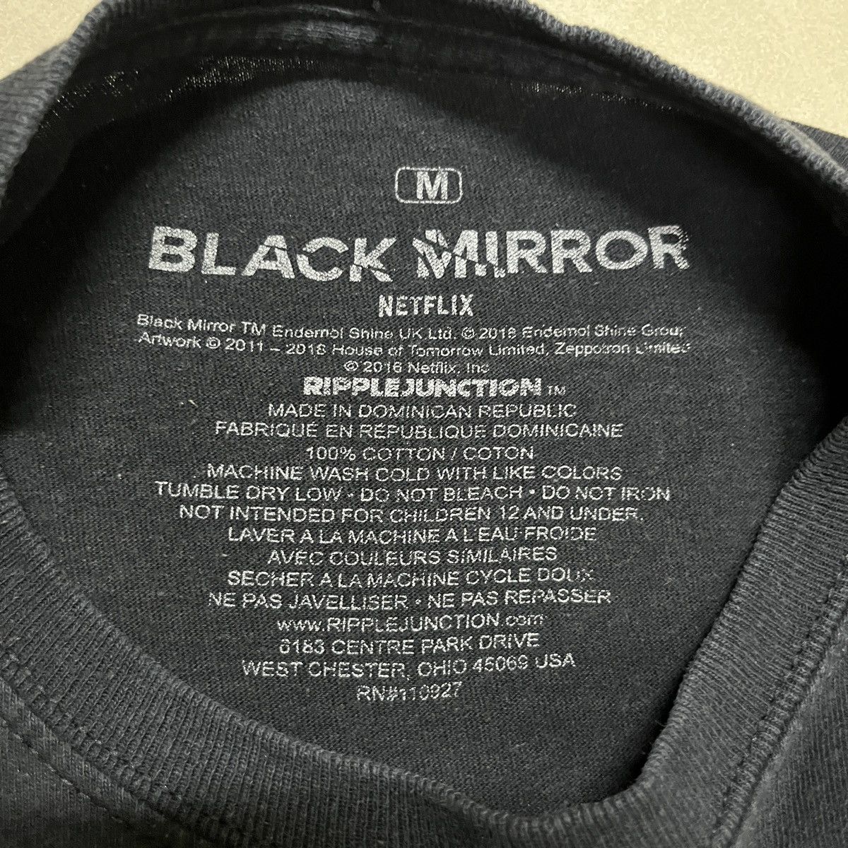 Other Black Mirror Cracked Screen T Shirt Size US S / EU 44-46 / 1 - 5 Thumbnail