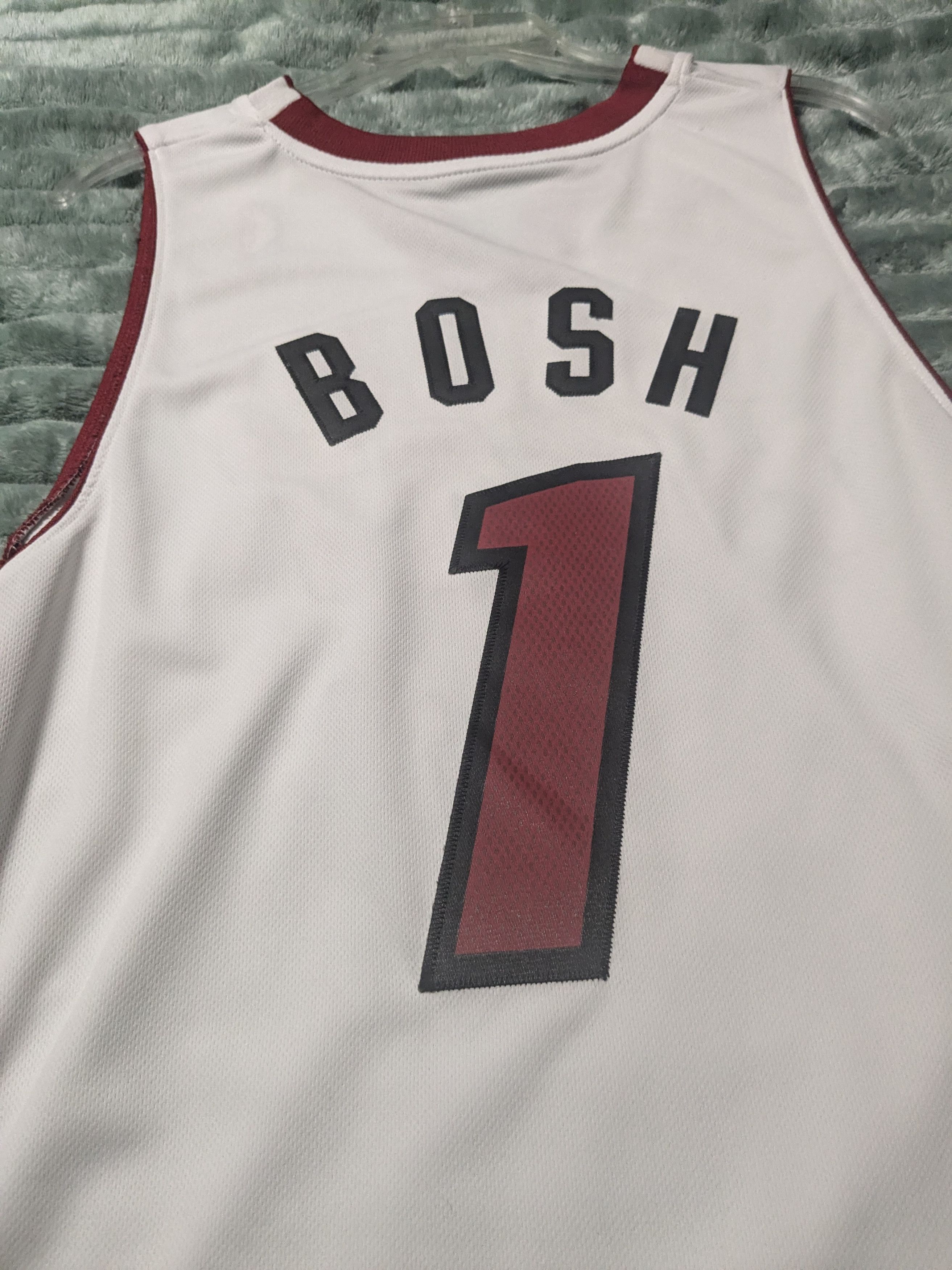 Adidas Miami heat. Chris Bosh Jersey Size US L / EU 52-54 / 3 - 1 Thumbnail