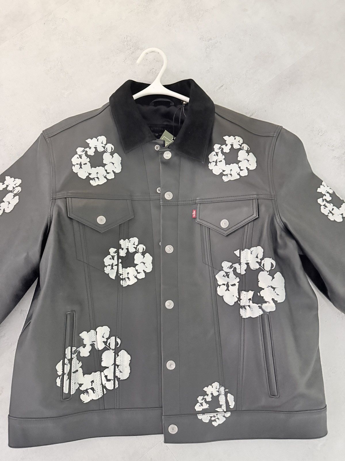 DENIM TEARS × Levi's Denim Tears X Levi's Leather Cotton Wreath Typе-3 Size US L / EU 52-54 / 3 - 2 Thumbnail
