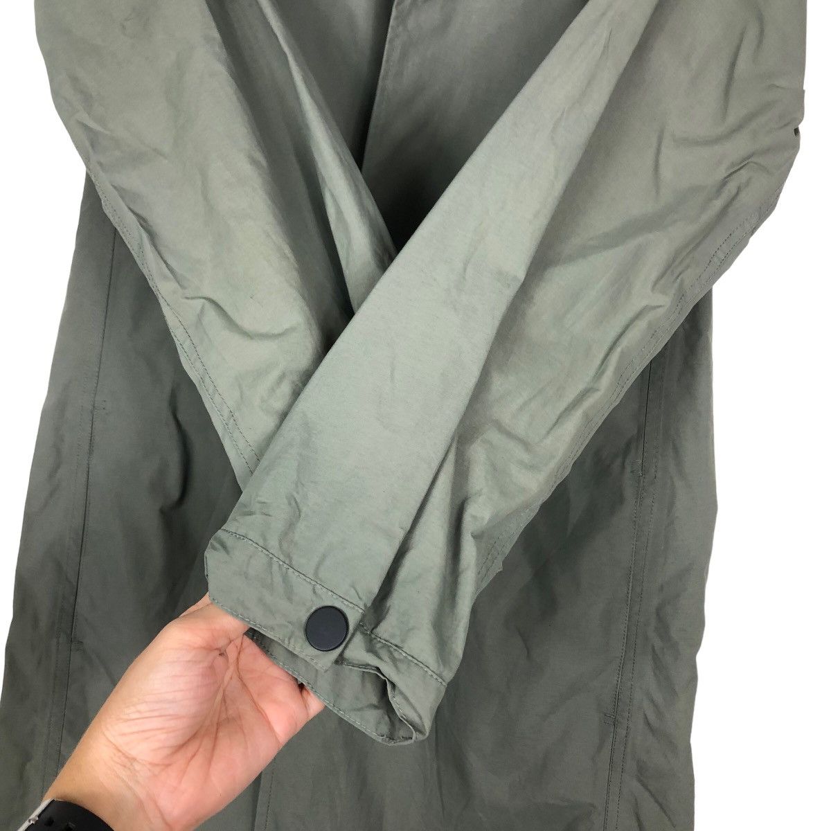 Japanese Brand 🔥Green Military Long Fly Coats Jacket Lemaire Uniqlo Japan Size US M / EU 48-50 / 2 - 15 Thumbnail