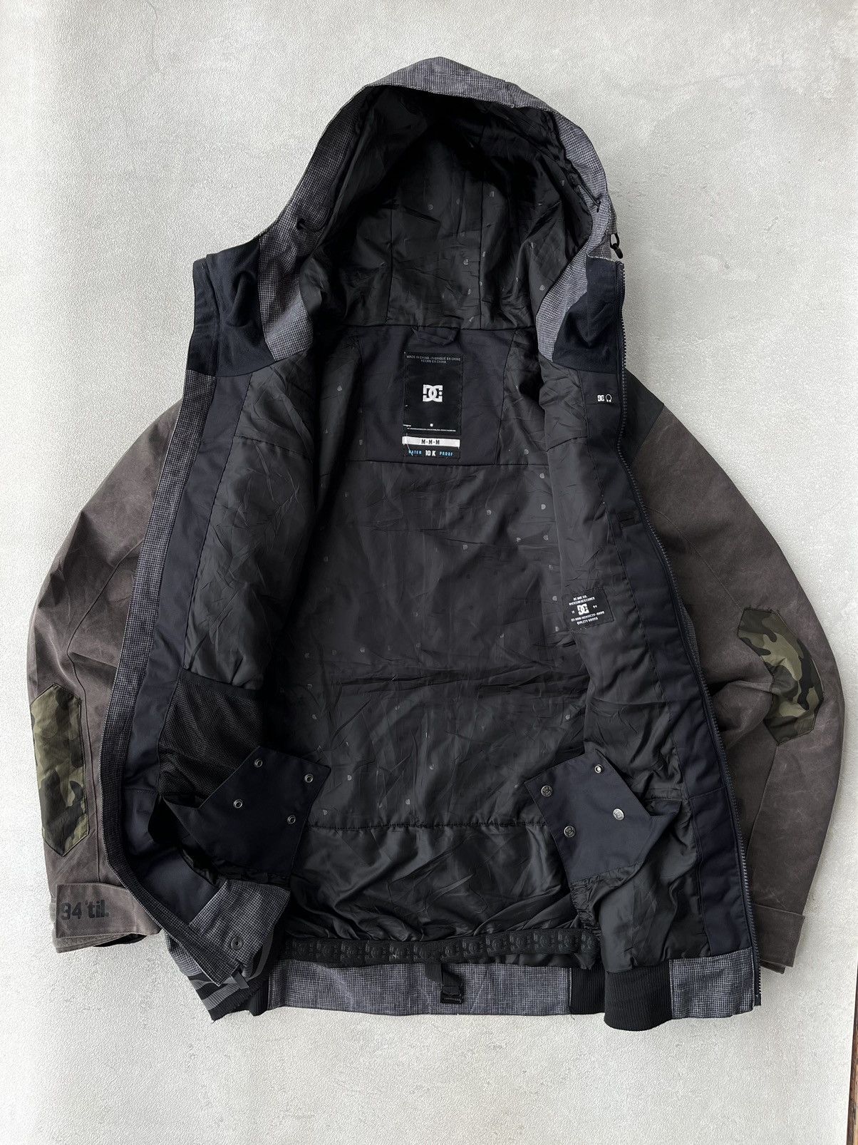 DC Dc Shoes Mens DCLA Snow Jacket Snowboard Gopcore Size US L / EU 52-54 / 3 - 9 Thumbnail