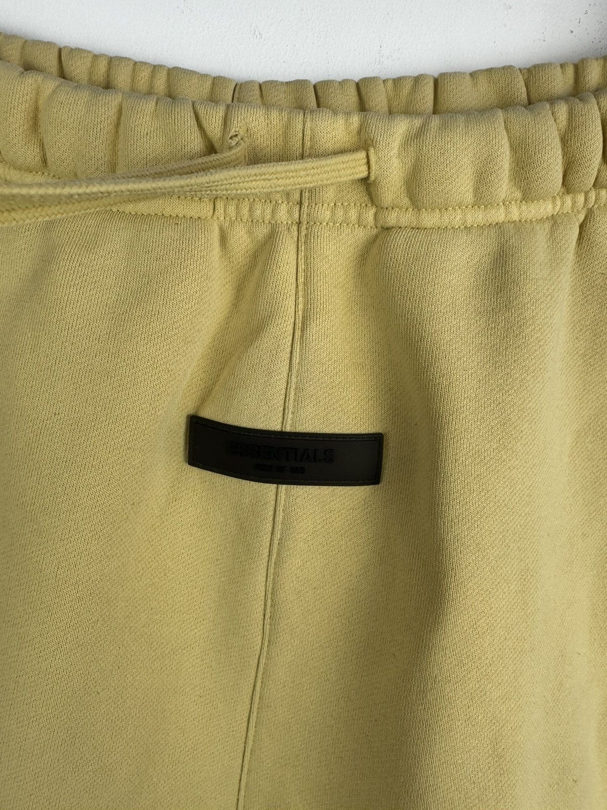 Fear of God Essentials Fear Of God Sweat Shorts Size US 30 / EU 46 - 2 Thumbnail