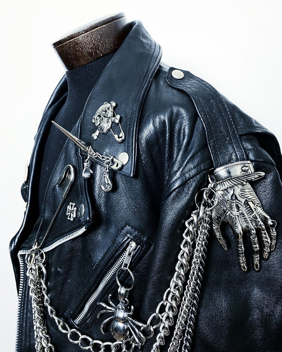 Art Comes First BLACK FLAG CUSTOM BLACK LEATHER BIKE PUNK GOTH 666 JACKET Size US XXL / EU 58 / 5 - 9 Thumbnail