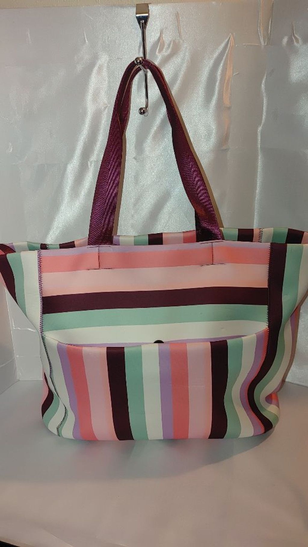 The Unbranded Brand Shade & Shore Neoprene Tote Size ONE SIZE - 5 Thumbnail