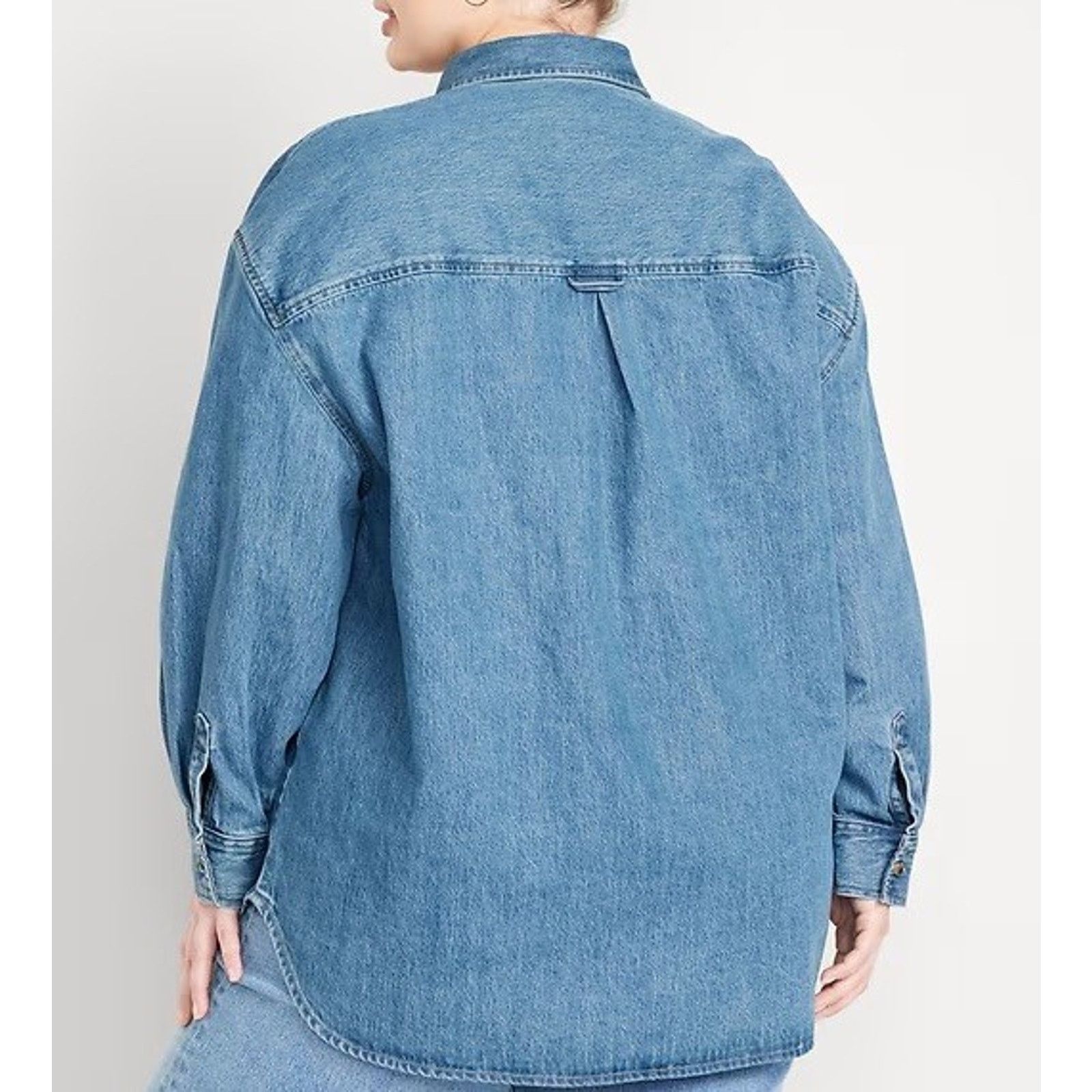 Old Navy Old Navy Medium Tall Oversized Boyfriend Denim Shirt NWT Size M / US 6-8 / IT 42-44 - 3 Thumbnail