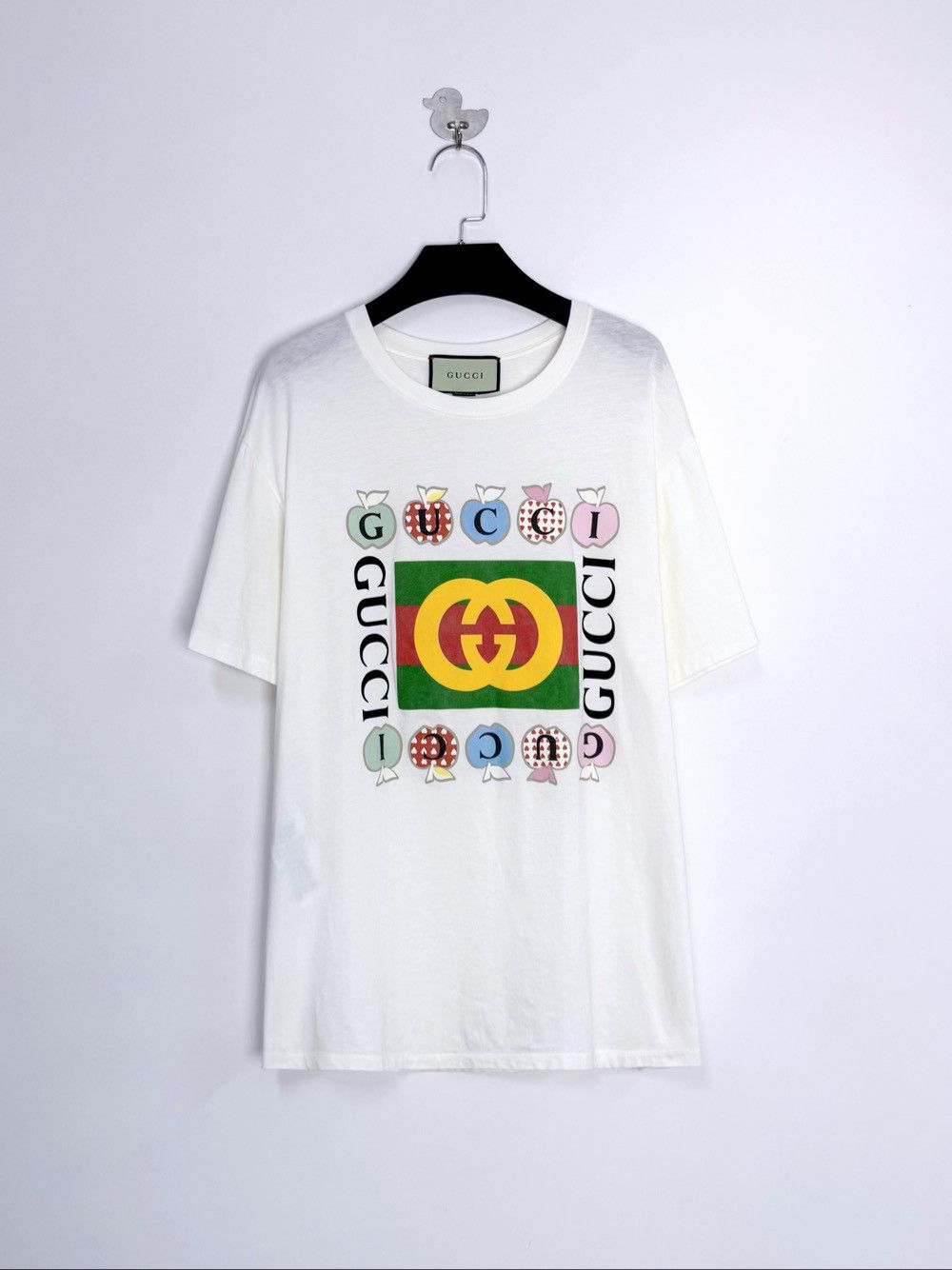 Gucci Gucci Apple Logo Graphic T-Shirt Size S Size US S / EU 44-46 / 1 - 1 Thumbnail