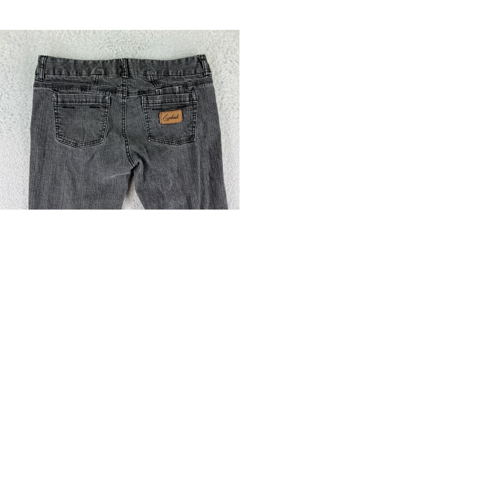 Vintage Ezekiel Womens Black Denim Jeans Bootcut 9 Slim Stretch Low Rise 5-Pocket Design Cotton Blend Size 30" / US 8 / IT 44 - 10 Thumbnail