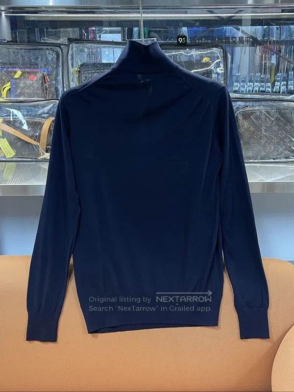 Loro Piana Loro Piana FW22 Men's Navy Long-Sleeve Polo. Size US M / EU 48-50 / 2 - 1 Thumbnail