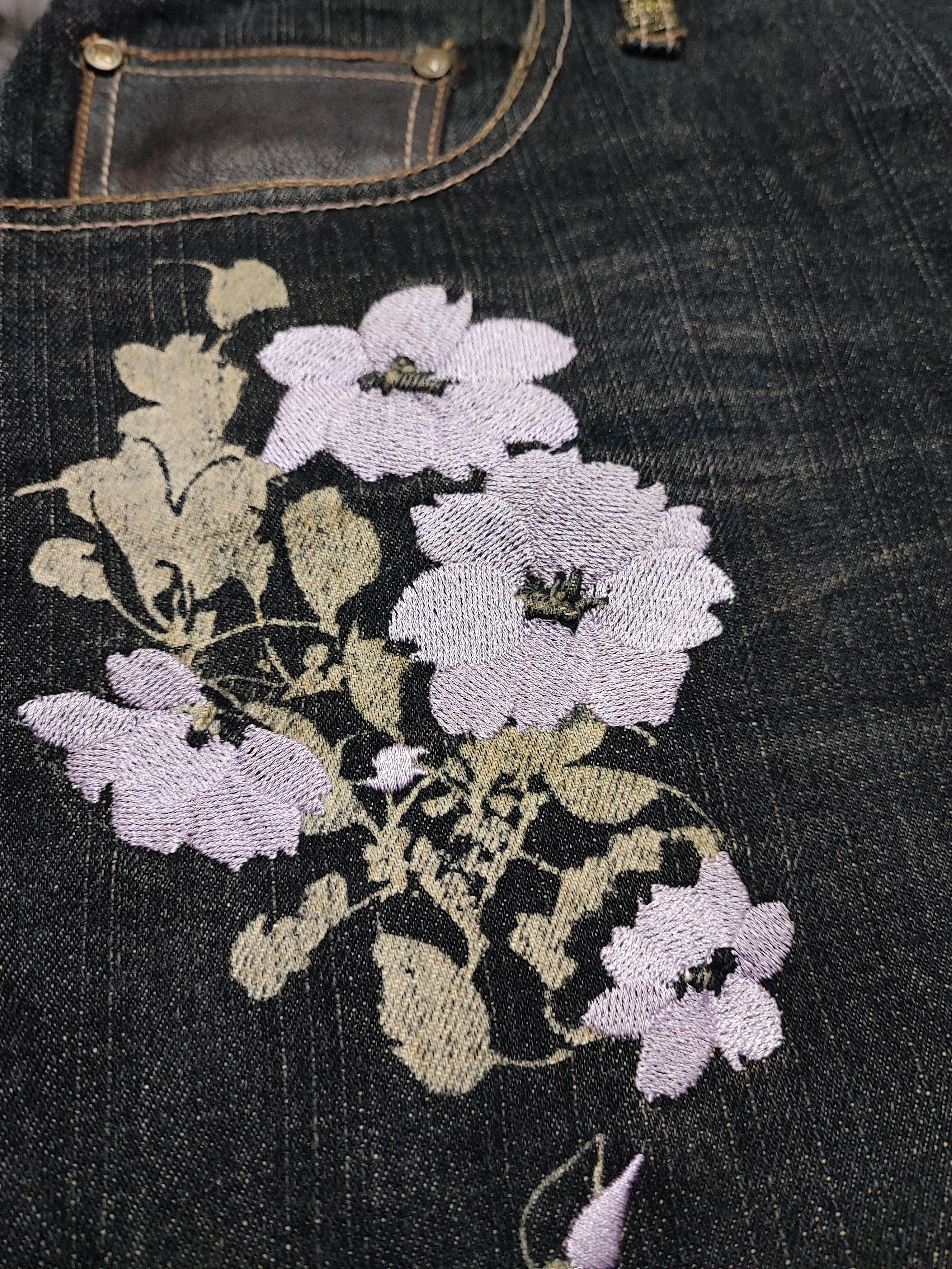 Japanese Brand Sukajan Phoenix Jeans Distressed by Gumu 34x28 Size US 34 / EU 50 - 9 Thumbnail