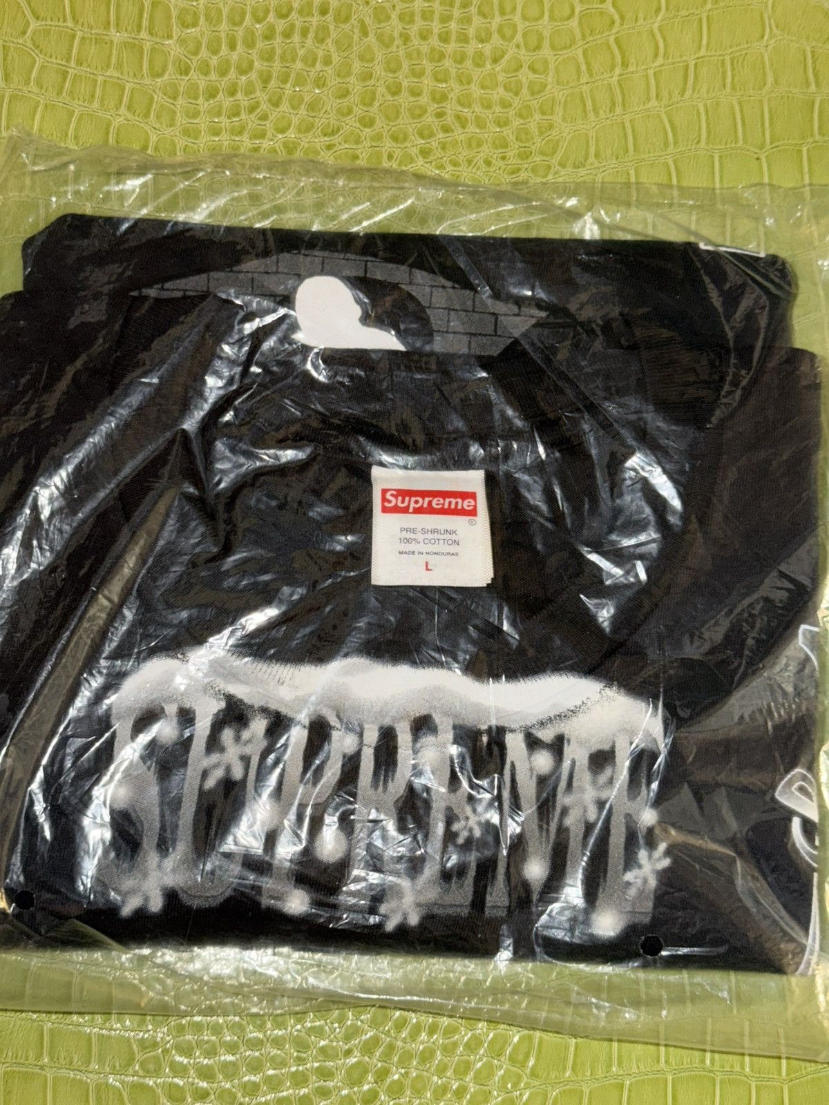 Supreme Supreme X Art Dealer Flash Tee Size US L / EU 52-54 / 3 - 1 Thumbnail