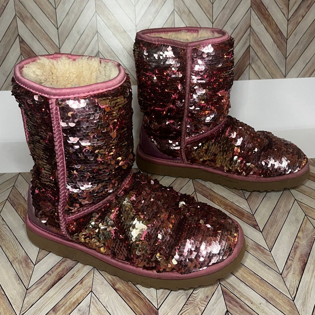 Ugg UGG Classic Short Sequin Winter Boots Pink Women's Size 7 Size US 7 / IT 37 - 2 Thumbnail