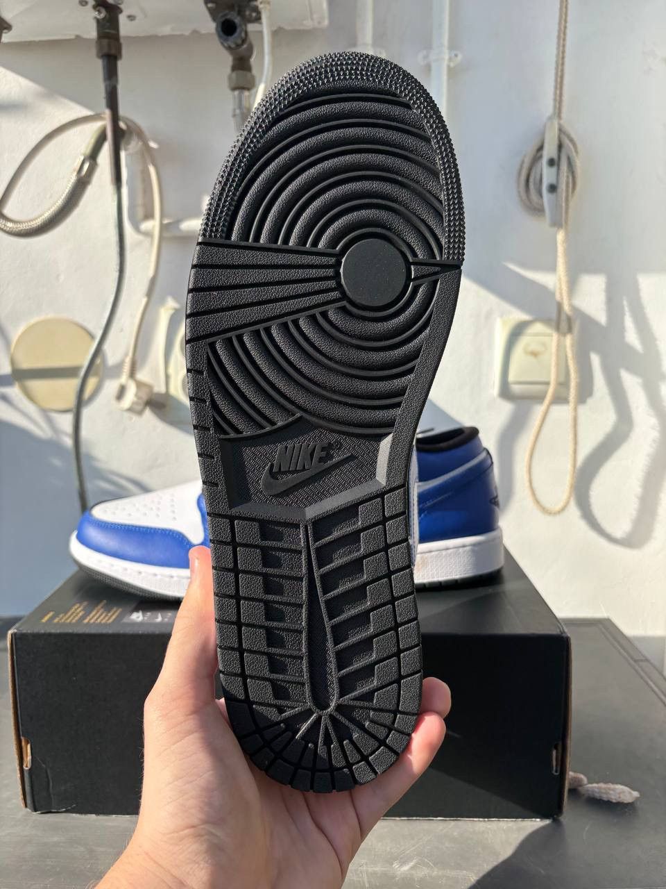 Nike Air Jordan 1 low Size US 13 / EU 46 - 5 Thumbnail