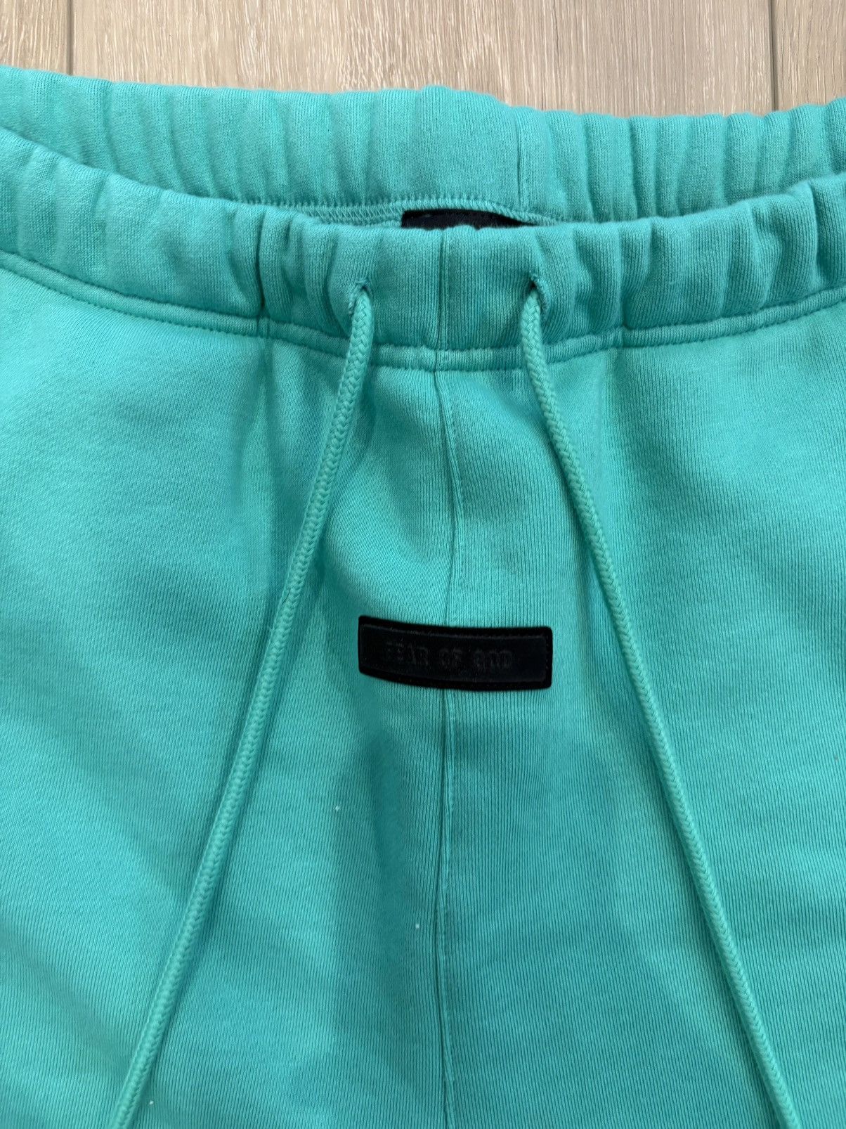 Essentials Fear Of God Essentials Sweatpants Mint Leaf Size US 34 / EU 50 - 3 Thumbnail