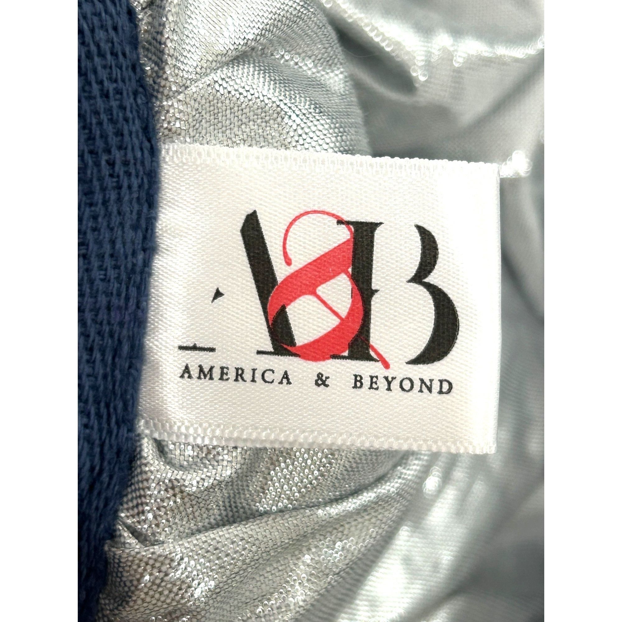 Other America & Beyond Handheld Tote Bag Fishnet Blue White Ombré Size ONE SIZE - 4 Thumbnail