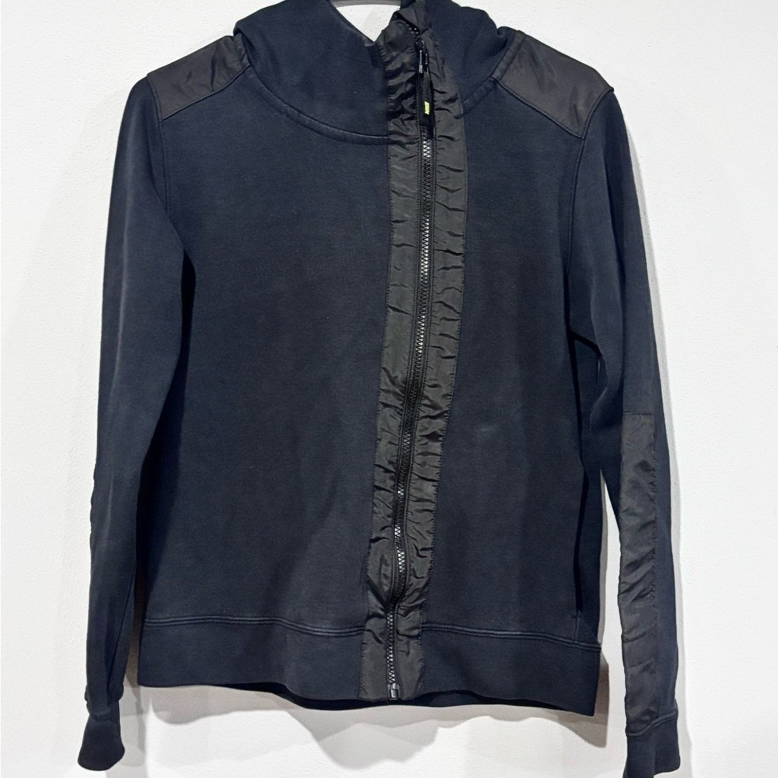 Nike Nike Women's Black Bomber Jacket Size S / US 4 / IT 40 - 1 Thumbnail