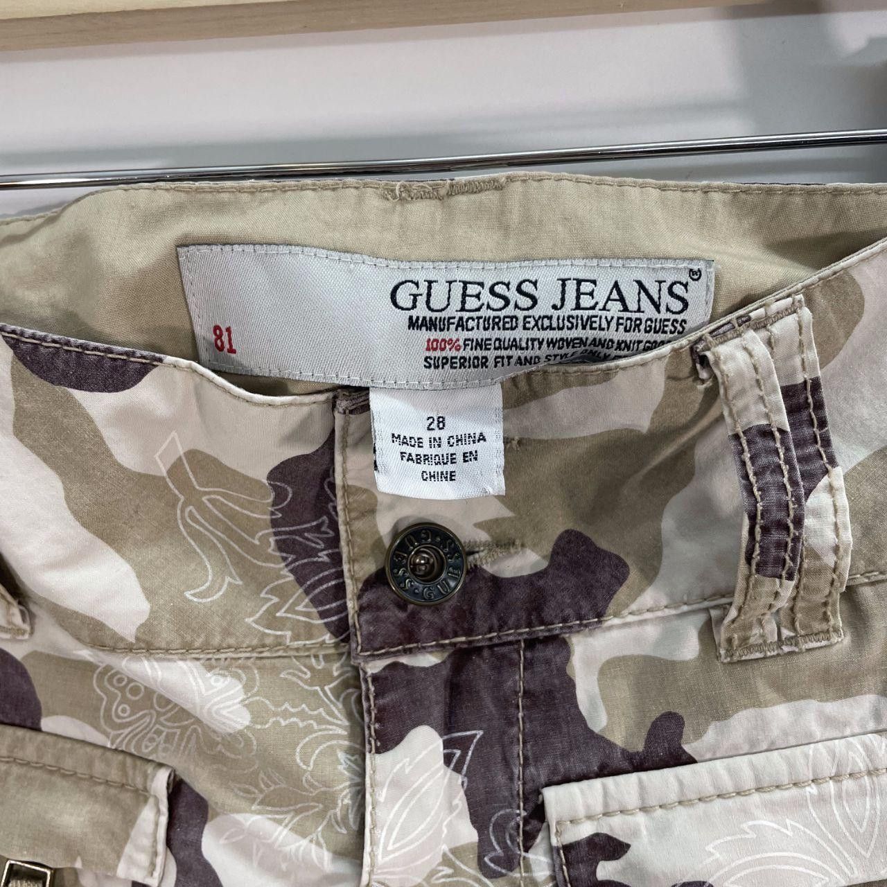 Guess Camo Guess Jeans Capris Size 28" / US 6 / IT 42 - 3 Thumbnail