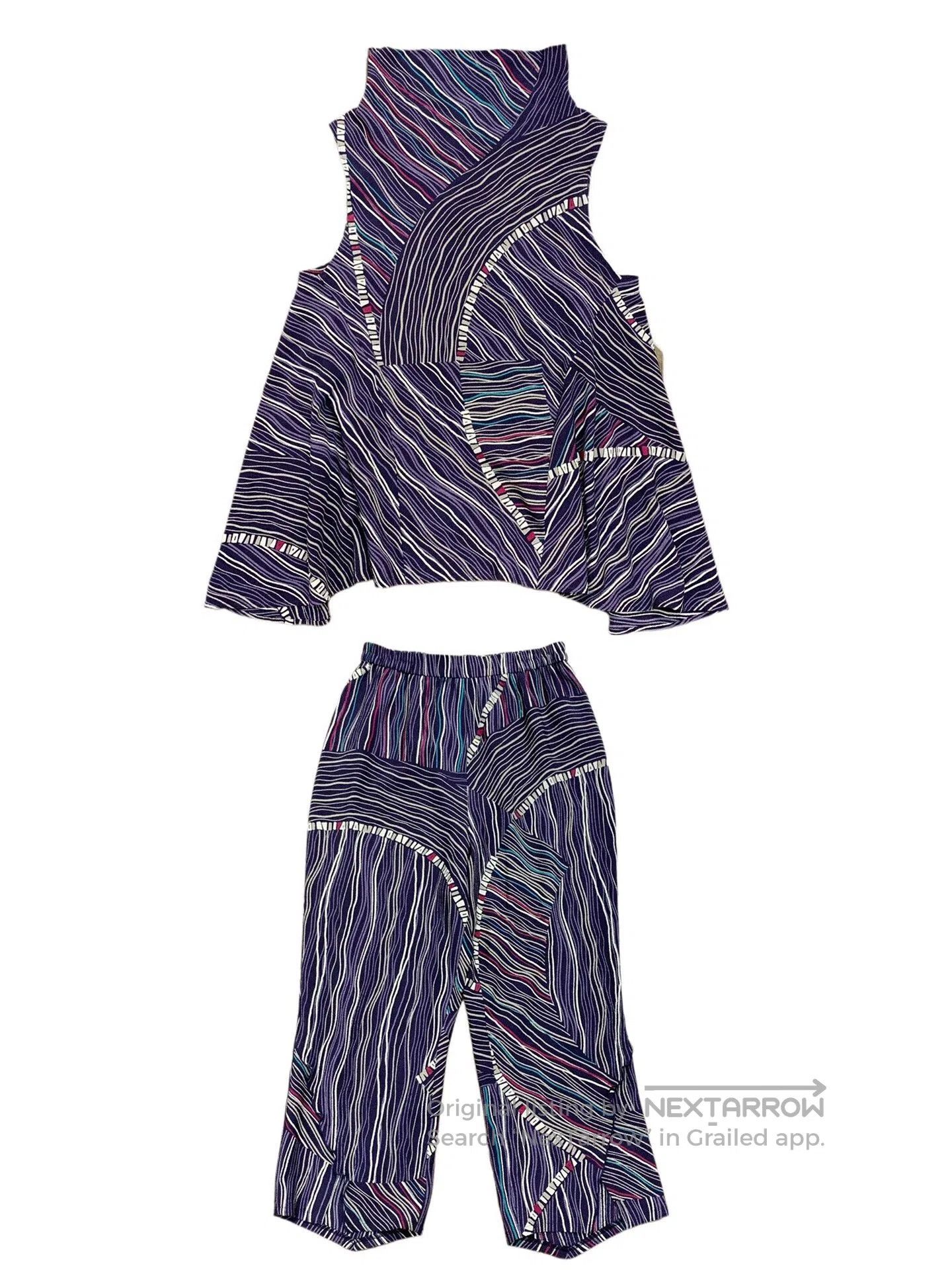 Poeme Bohemian Elegant Striped Women's Set. Size 35" - 1 Thumbnail