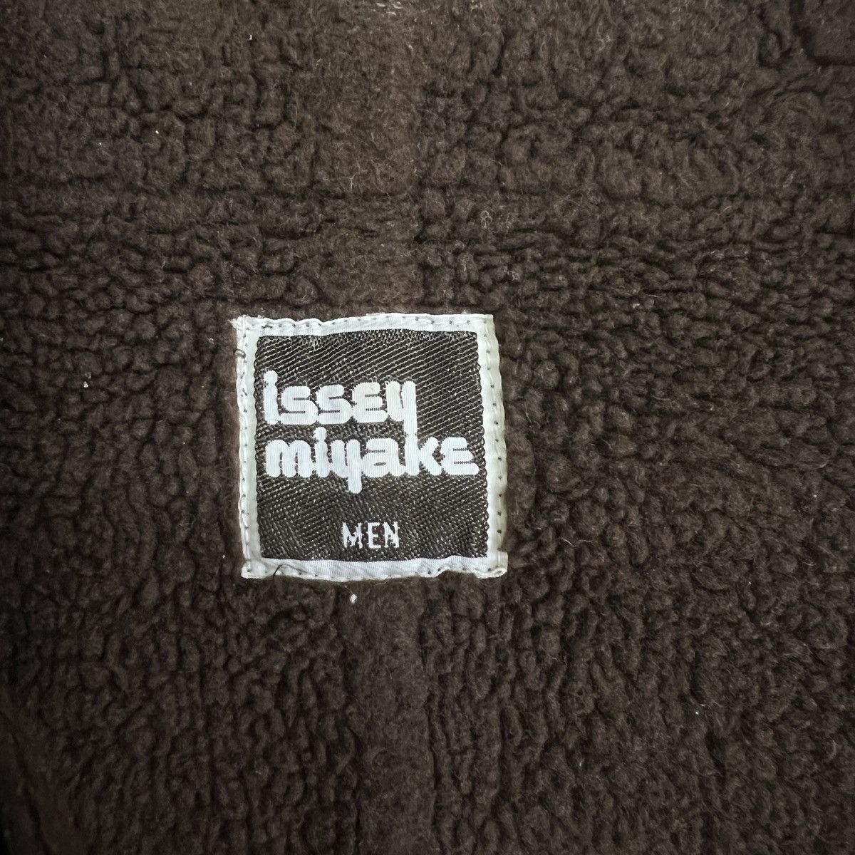 Issey Miyake 🔥 80s Issey Miyake Men Cargo Cowhide Leather shearling liner Size US M / EU 48-50 / 2 - 16 Thumbnail