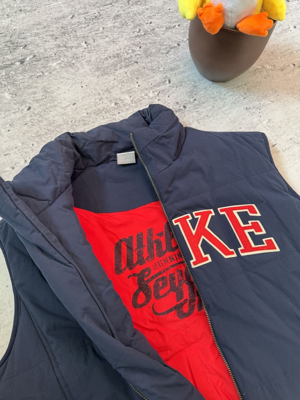 Nike × Vintage NIKE VINTAGE PUFFER DOWN VEST CENTET LOGO Size US L / EU 52-54 / 3 - 5 Thumbnail