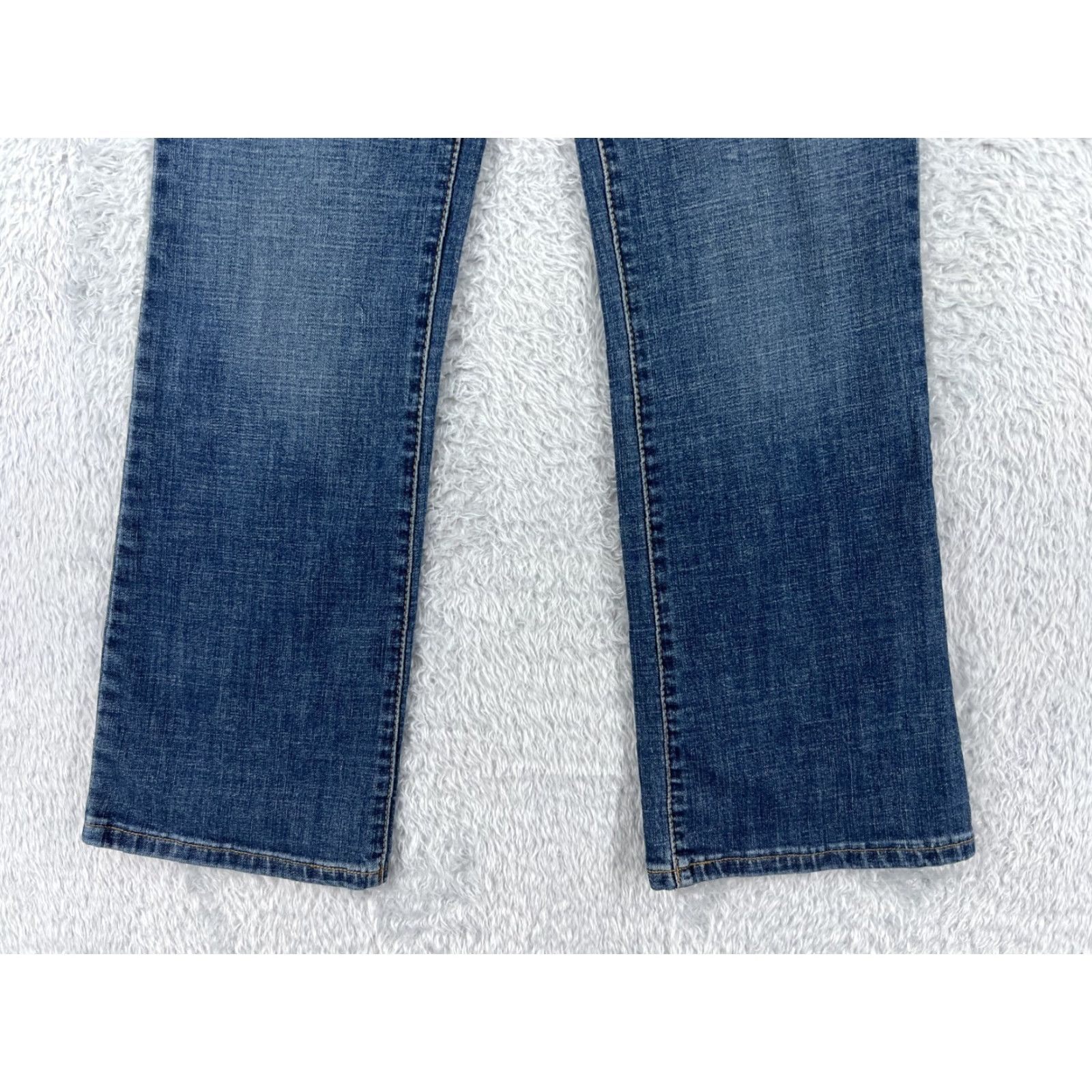 Lee Lee Jeans Womens Bootcut Denim Blue 26x28 Regular 6 Cotton Blend Zipper Distressed 5-Pocket Western Cowboy Southwestern American Designer Mens? Size 28" / US 6 / IT 42 - 2 Thumbnail