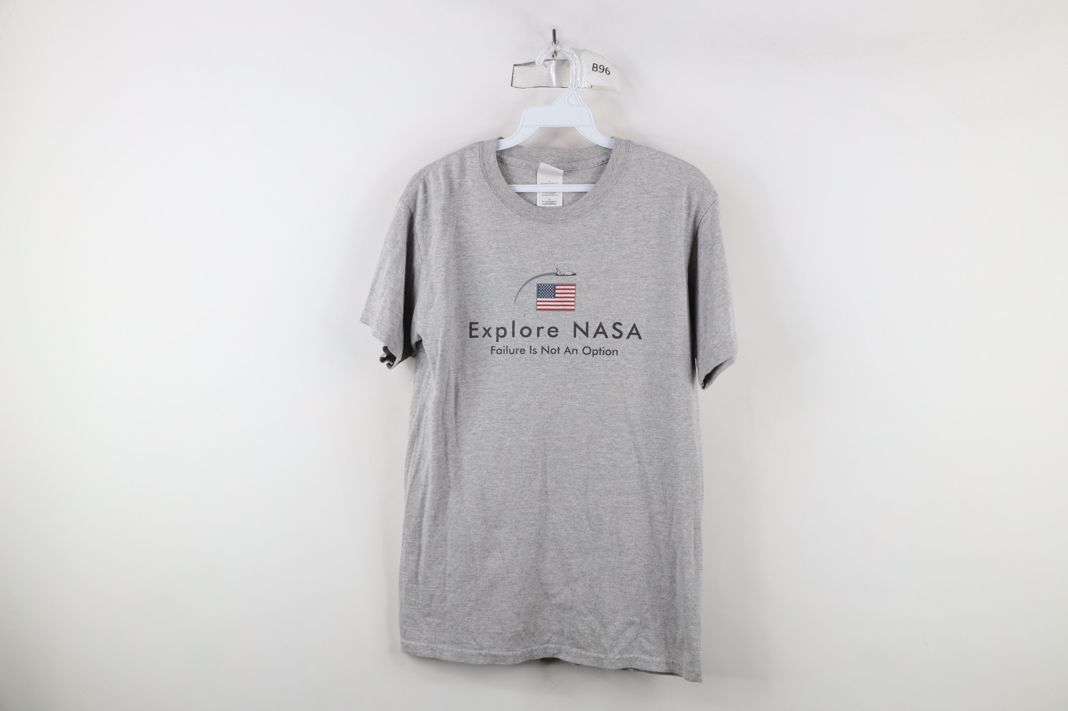 Vintage Vintage 90s Y2K Explore NASA Space Short Sleeve T-Shirt Size US S / EU 44-46 / 1 - 1 Thumbnail