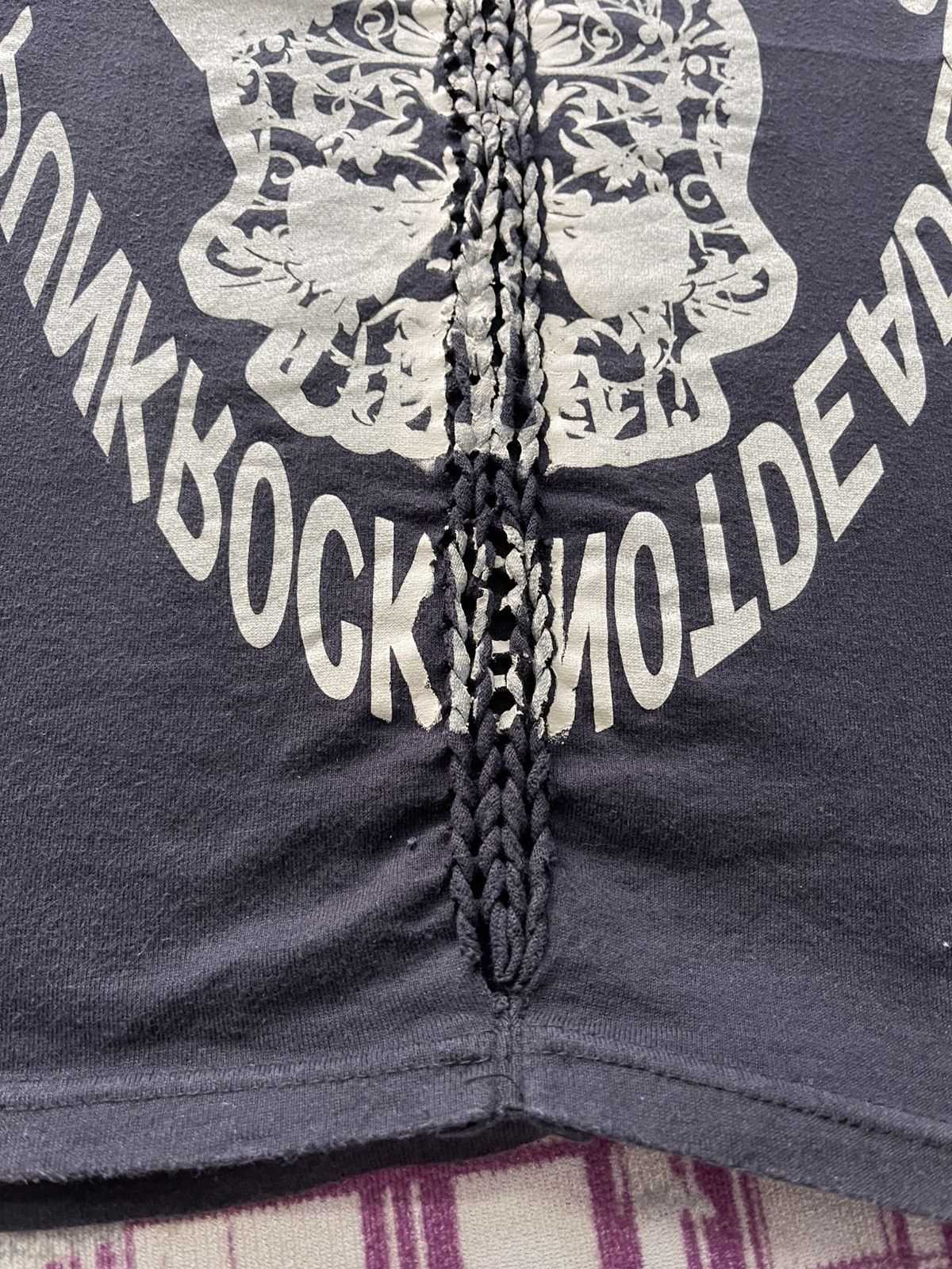 PPFM VINTAGE PPFM PUNK ROCK IS NOT DEAD V NECK VERY RARE Size US M / EU 48-50 / 2 - 6 Thumbnail
