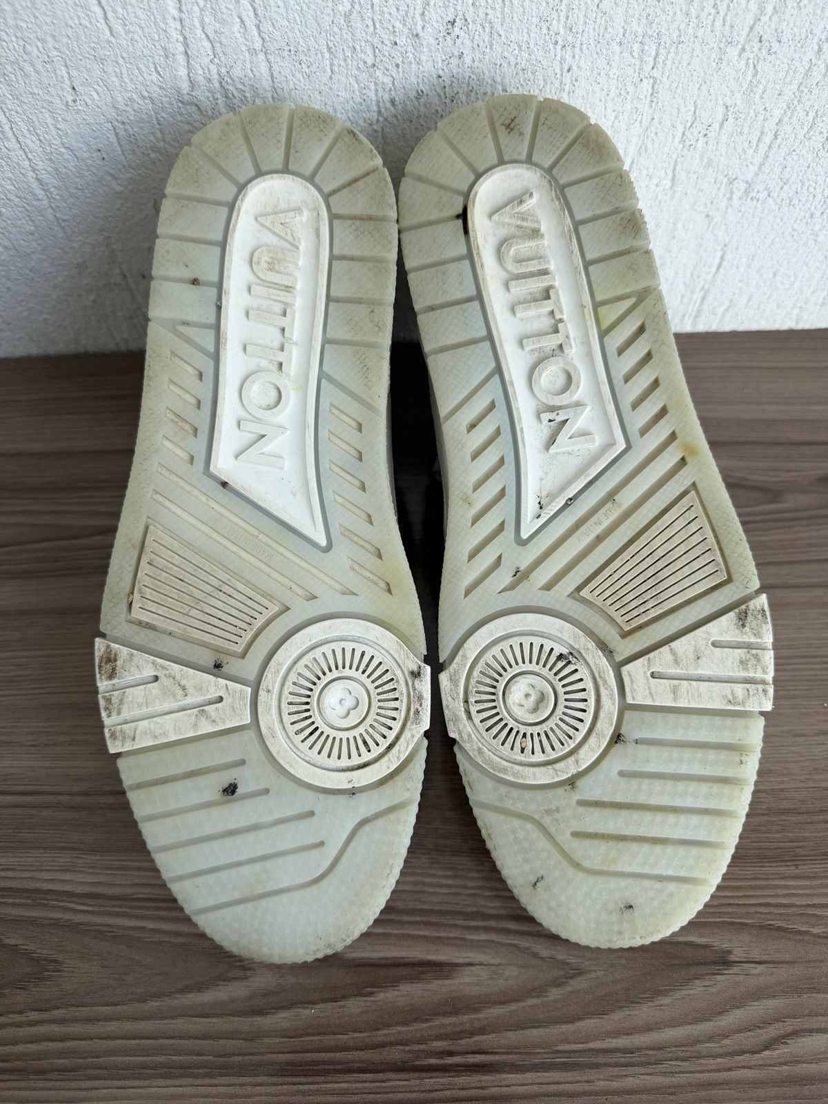 Louis Vuitton ⚪️Lv trainers Size US 11 / EU 44 - 17 Thumbnail