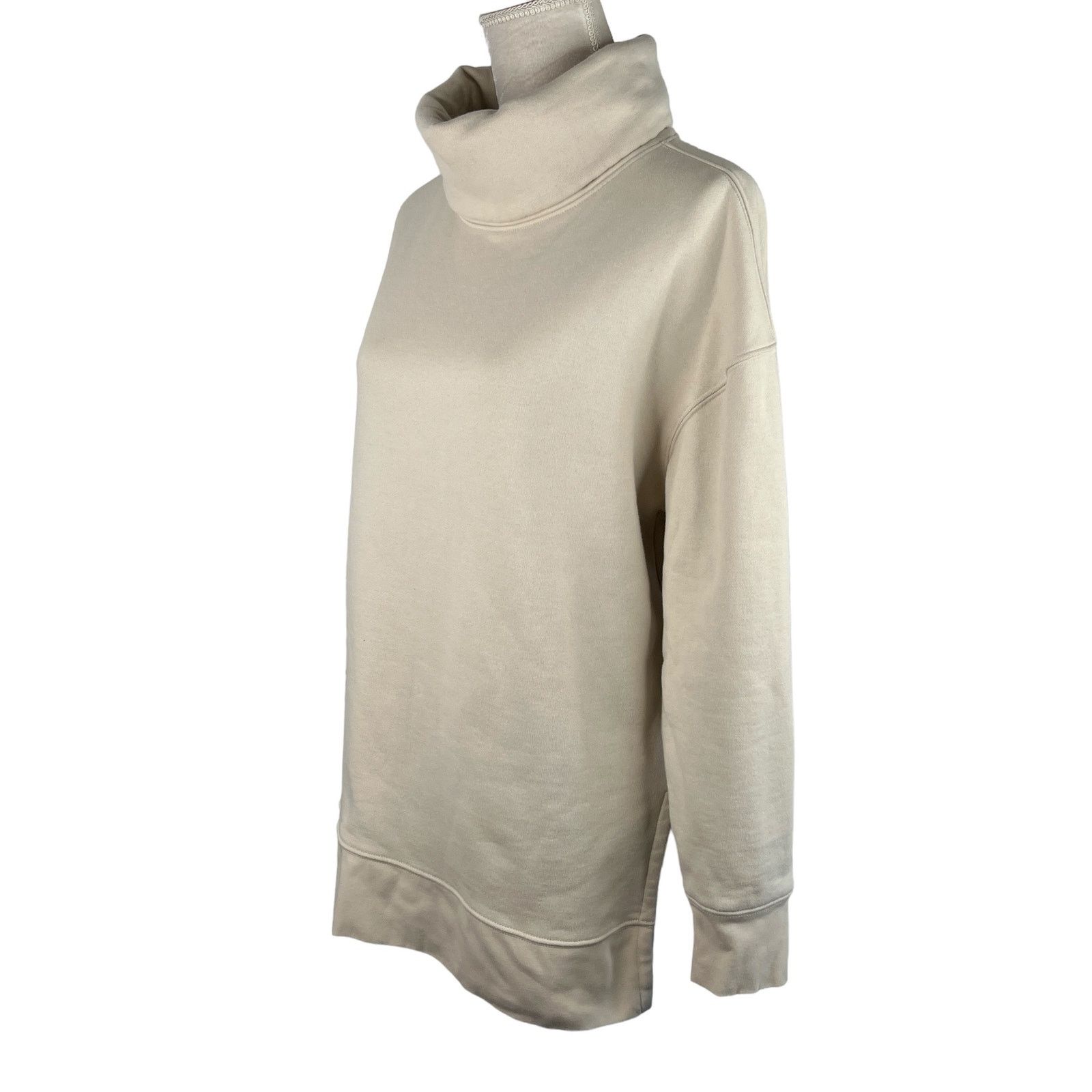 Athleta Athleta 24/7 Funnel Neck Sweatshirt Putty Medium Beige Size M / US 6-8 / IT 42-44 - 1 Thumbnail
