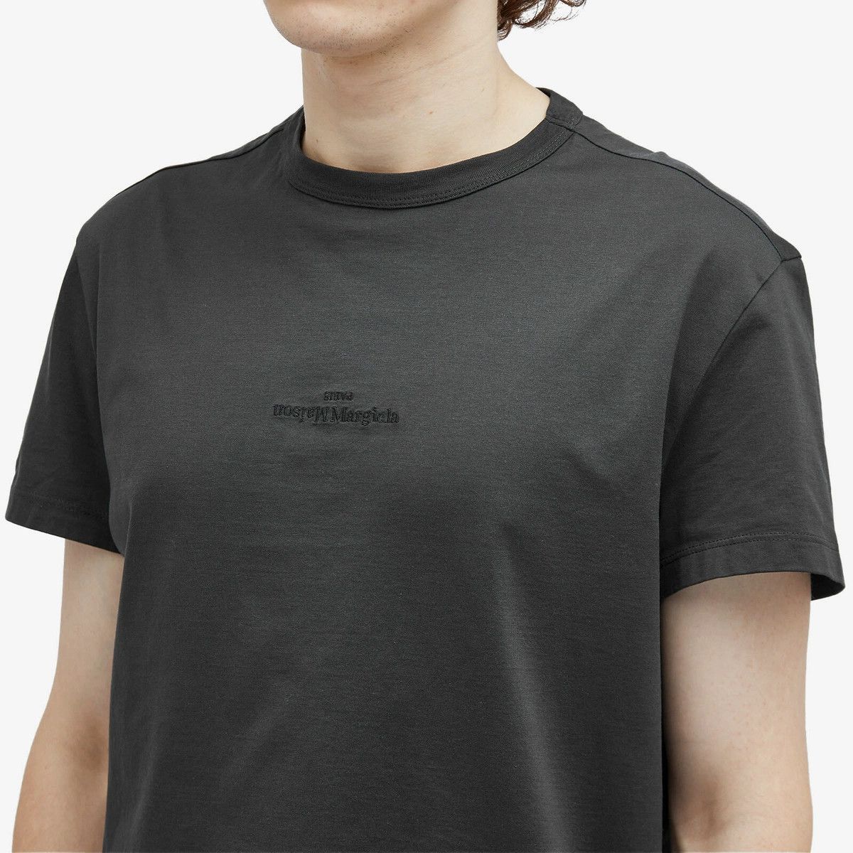 Maison Margiela o1w1db10525 Logo T-Shirt in Black Size US L / EU 52-54 / 3 - 5 Thumbnail