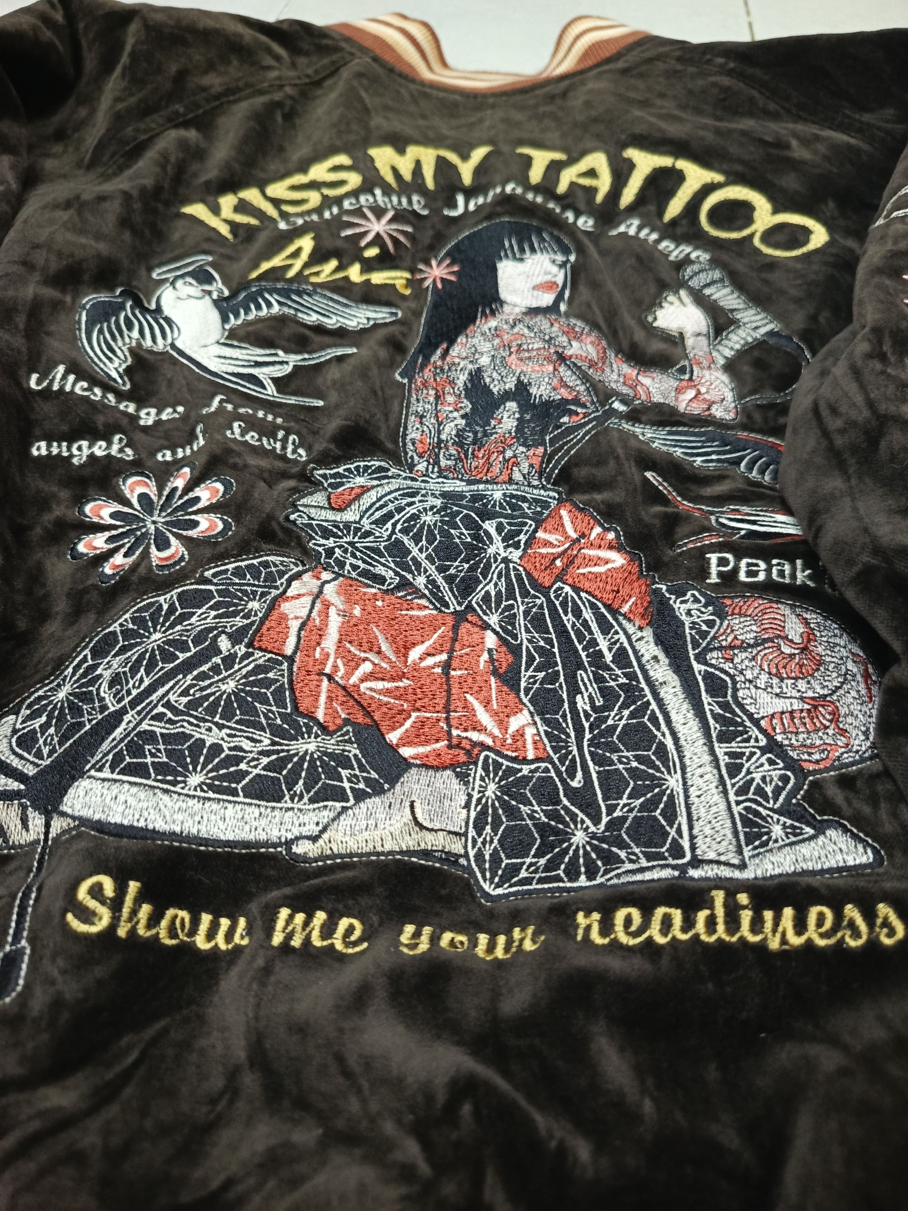 Vintage Peak'D Yellow Kiss My Tattoo Oiran Sukajan Yakuza Size US L / EU 52-54 / 3 - 6 Thumbnail